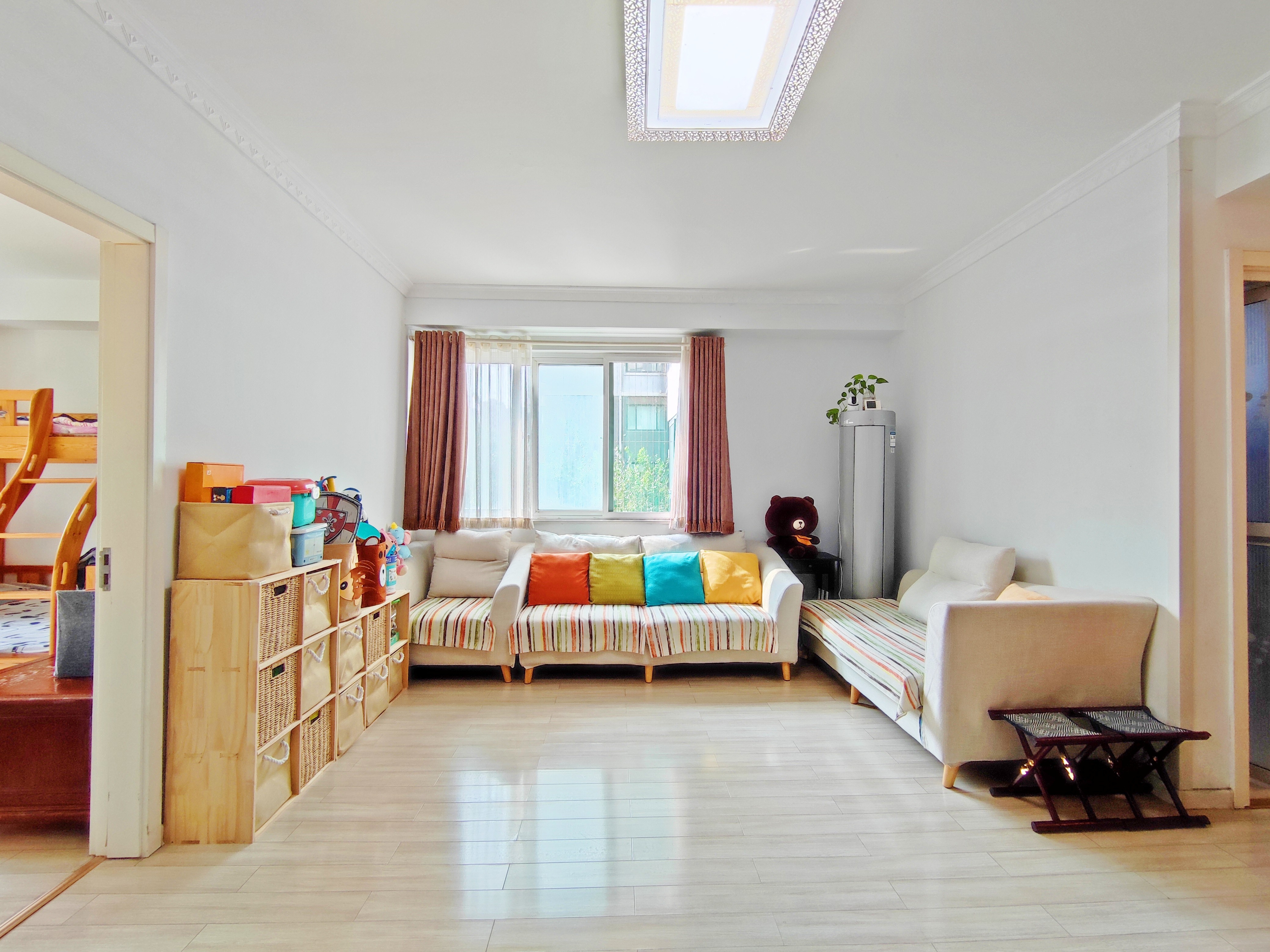  凯旋新城西区 南北