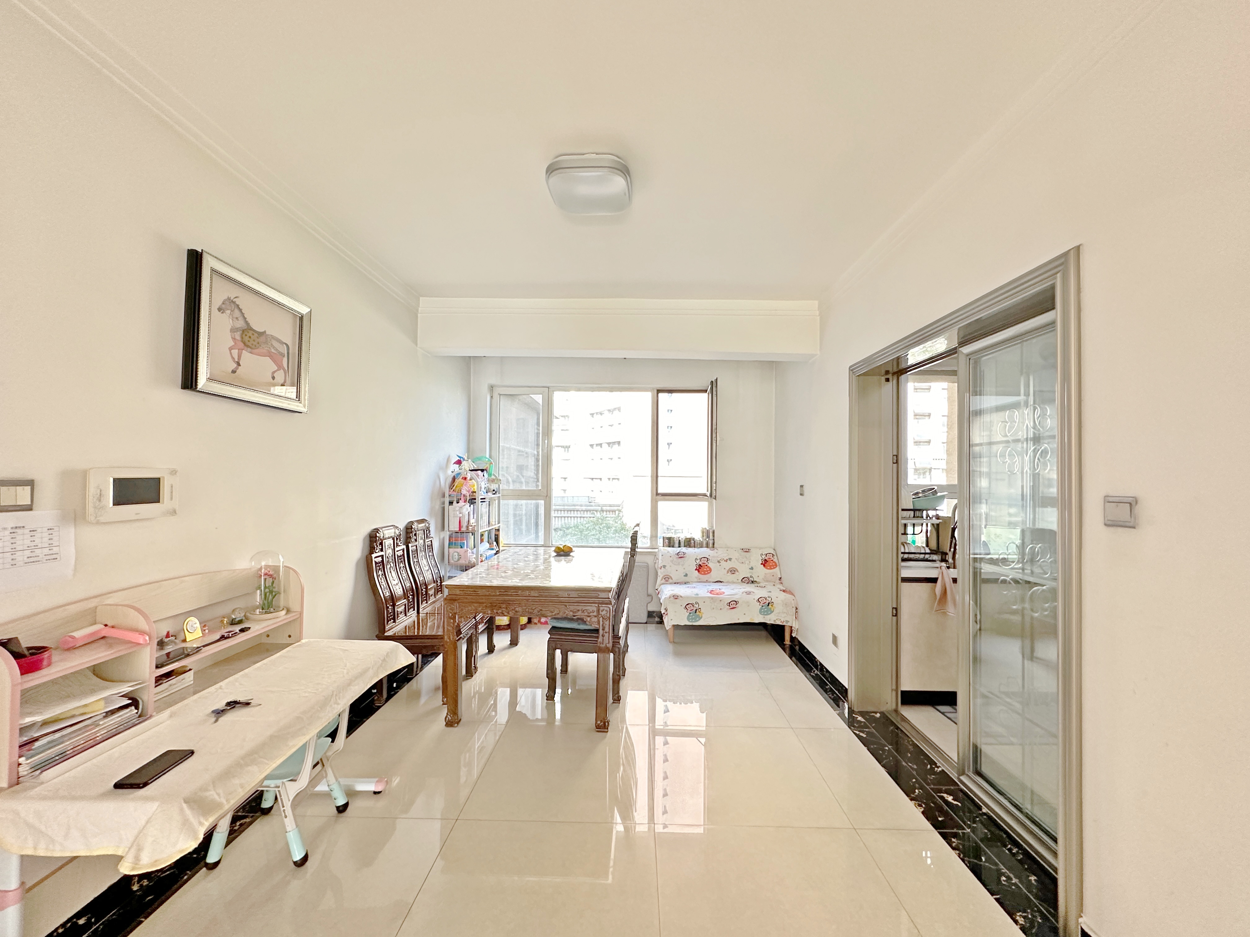 绿地新里卢浮公馆