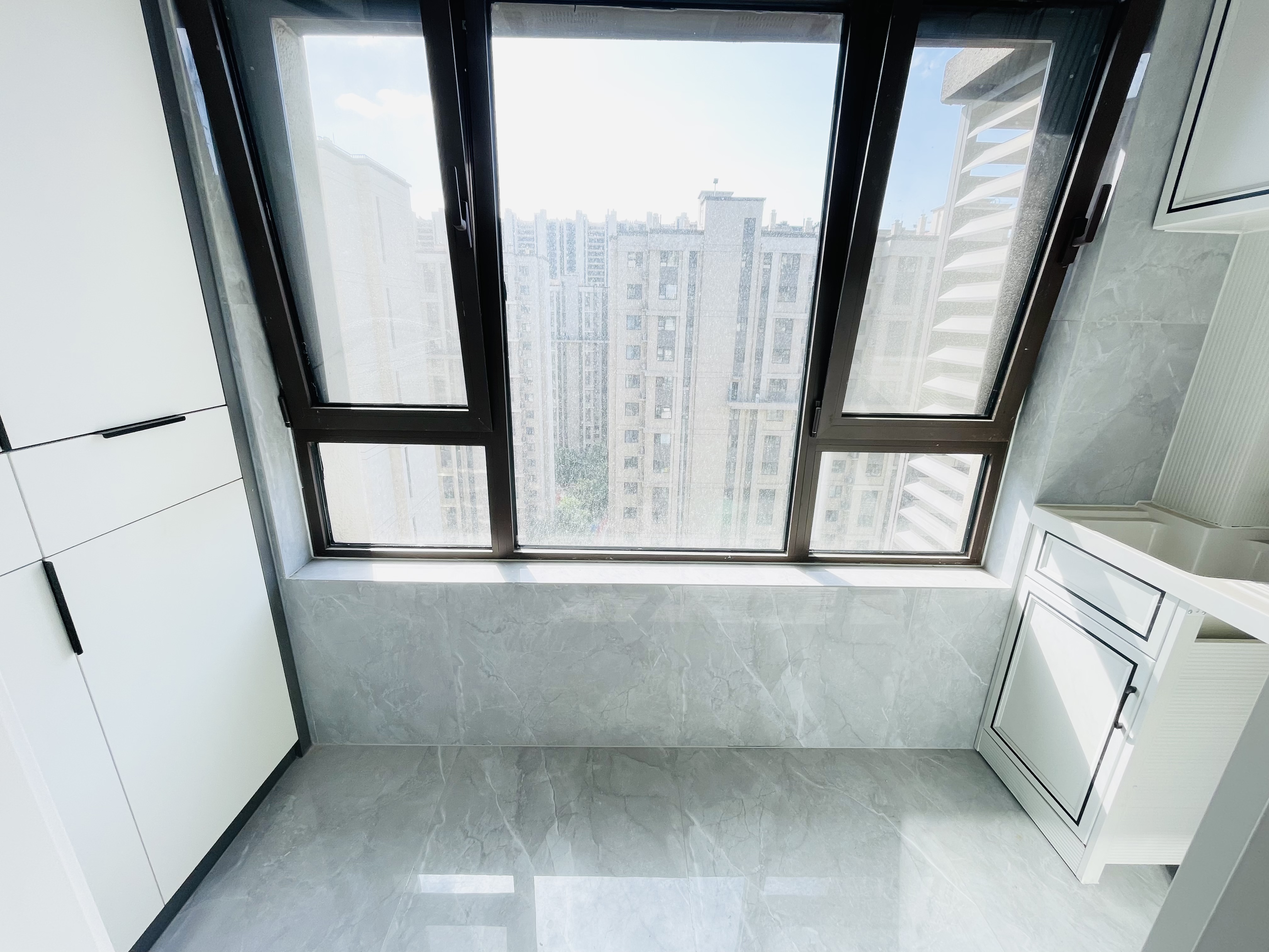 旭辉银盛泰金域蓝山