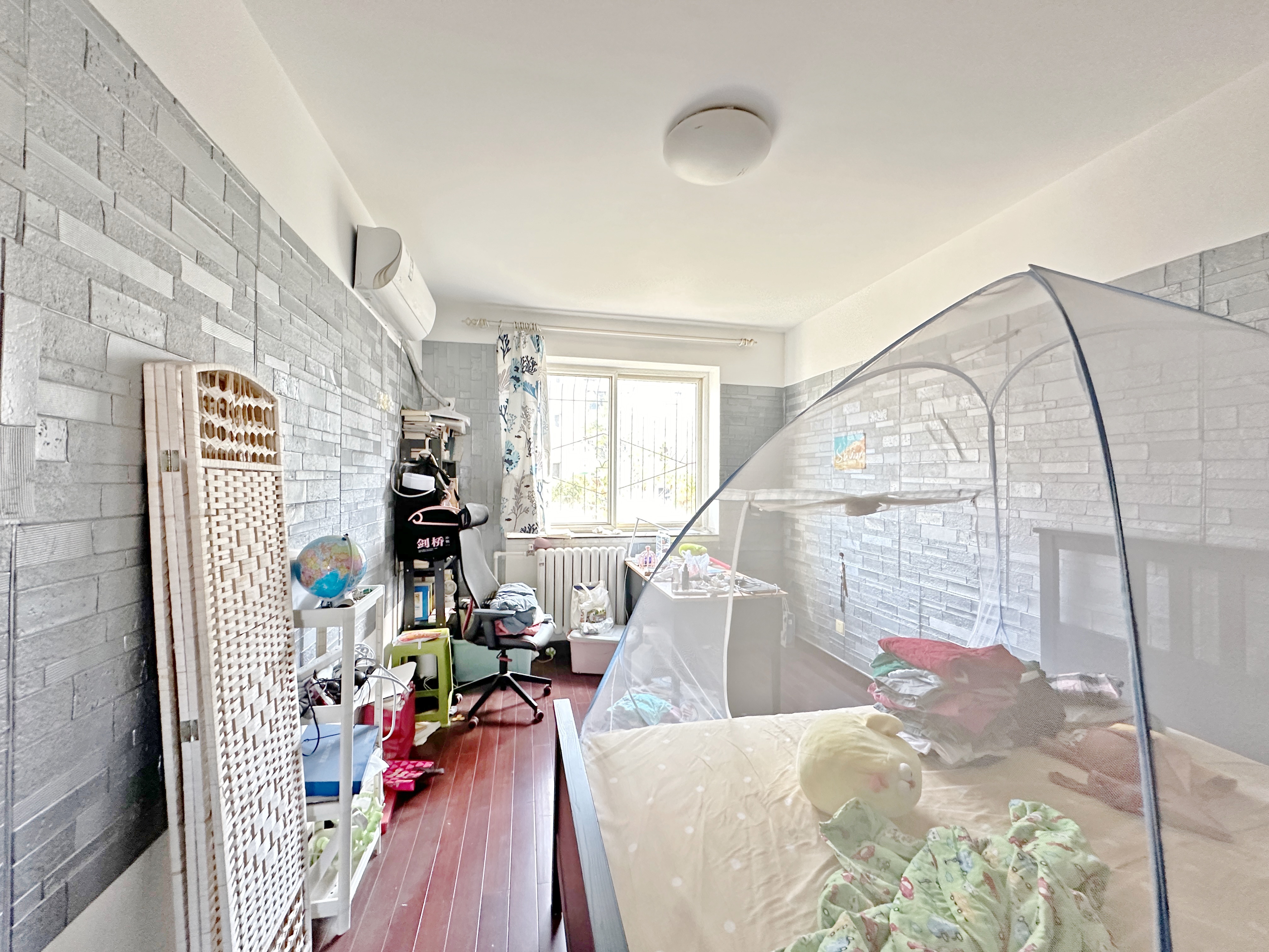 卧龙花园龙盛苑