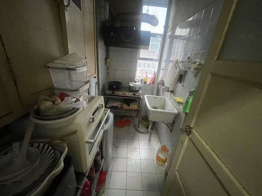 闵子骞路36号(荣军医院宿舍)