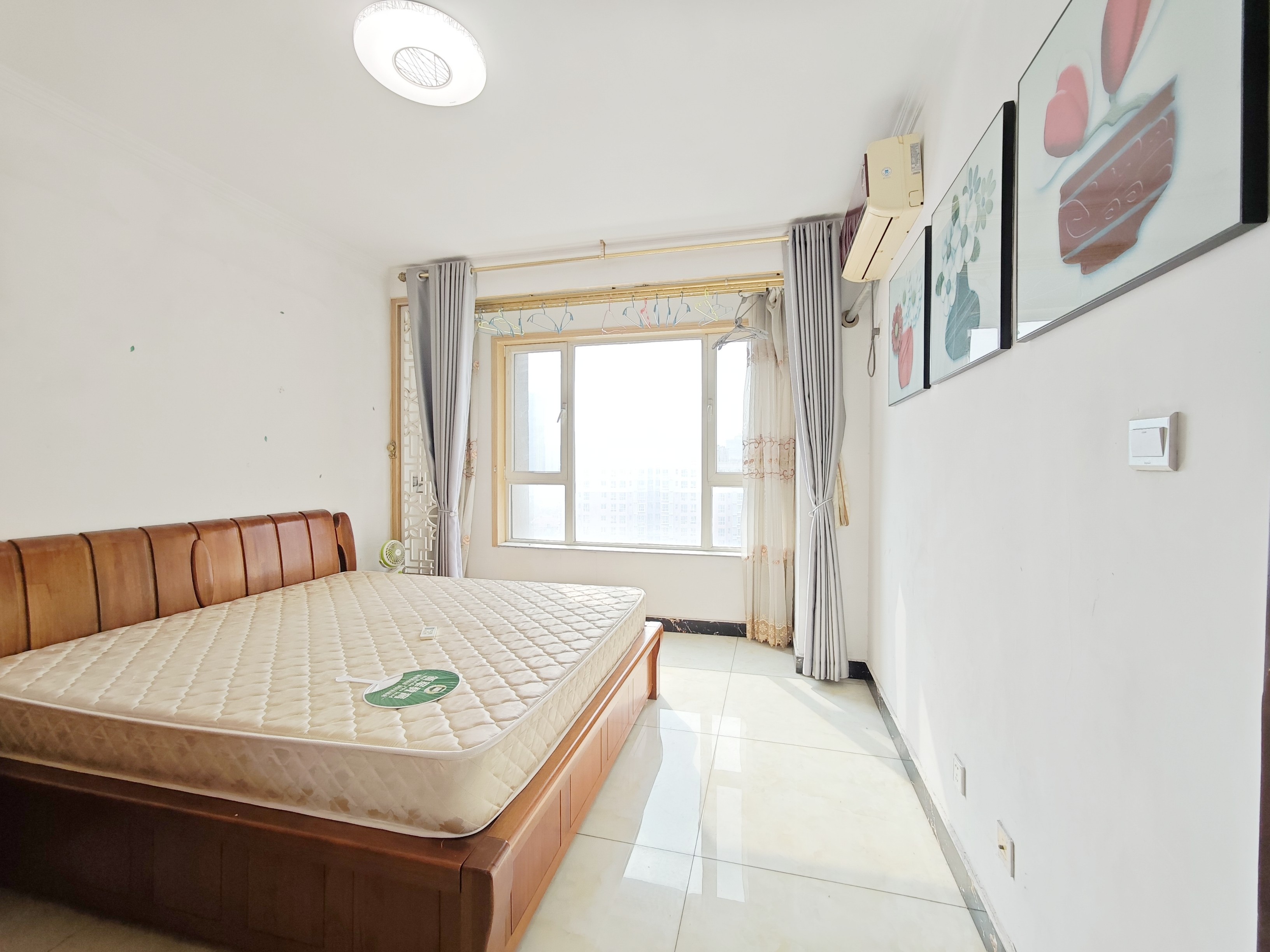 绿地新里卢浮公馆