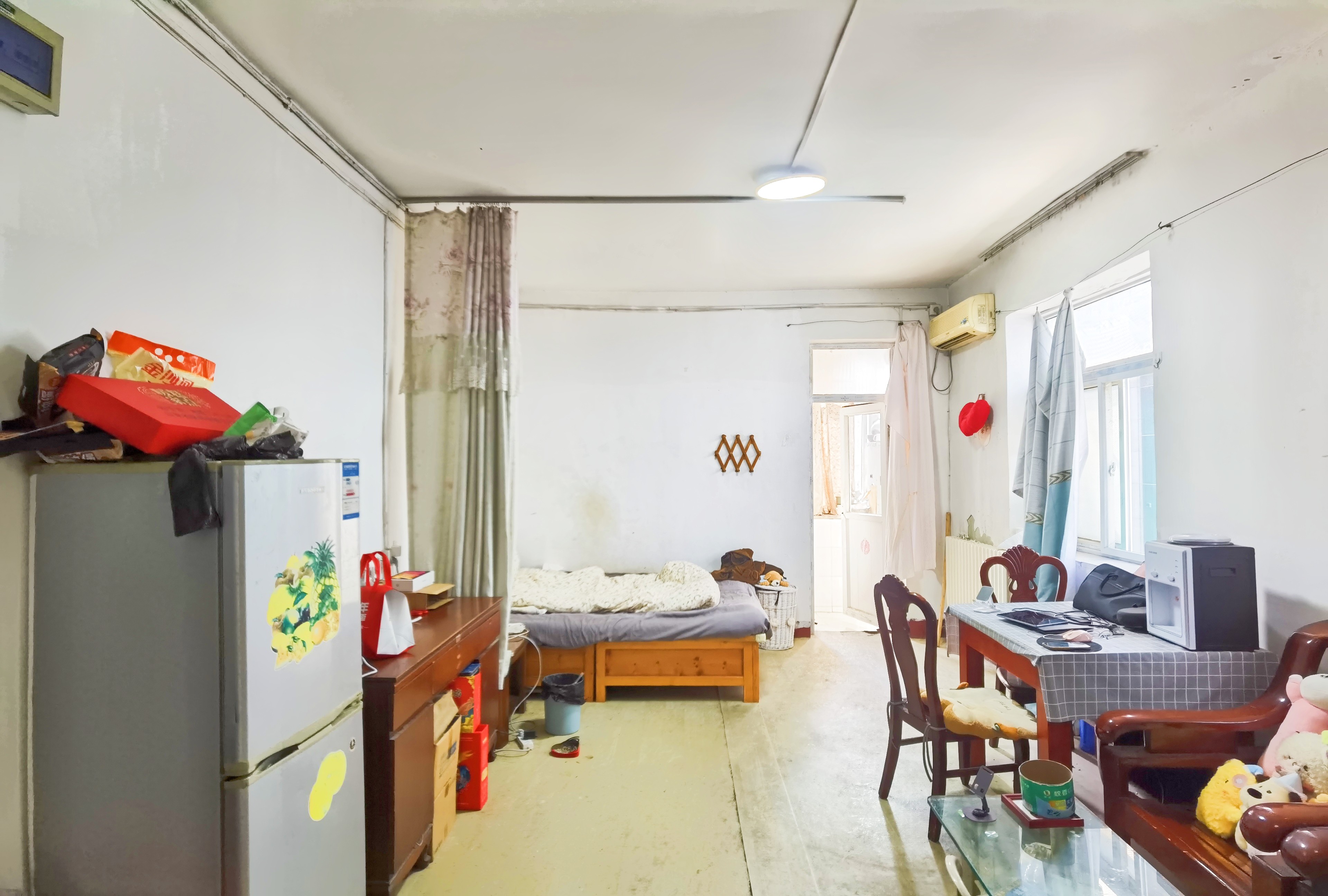  纬三路单位宿舍 西