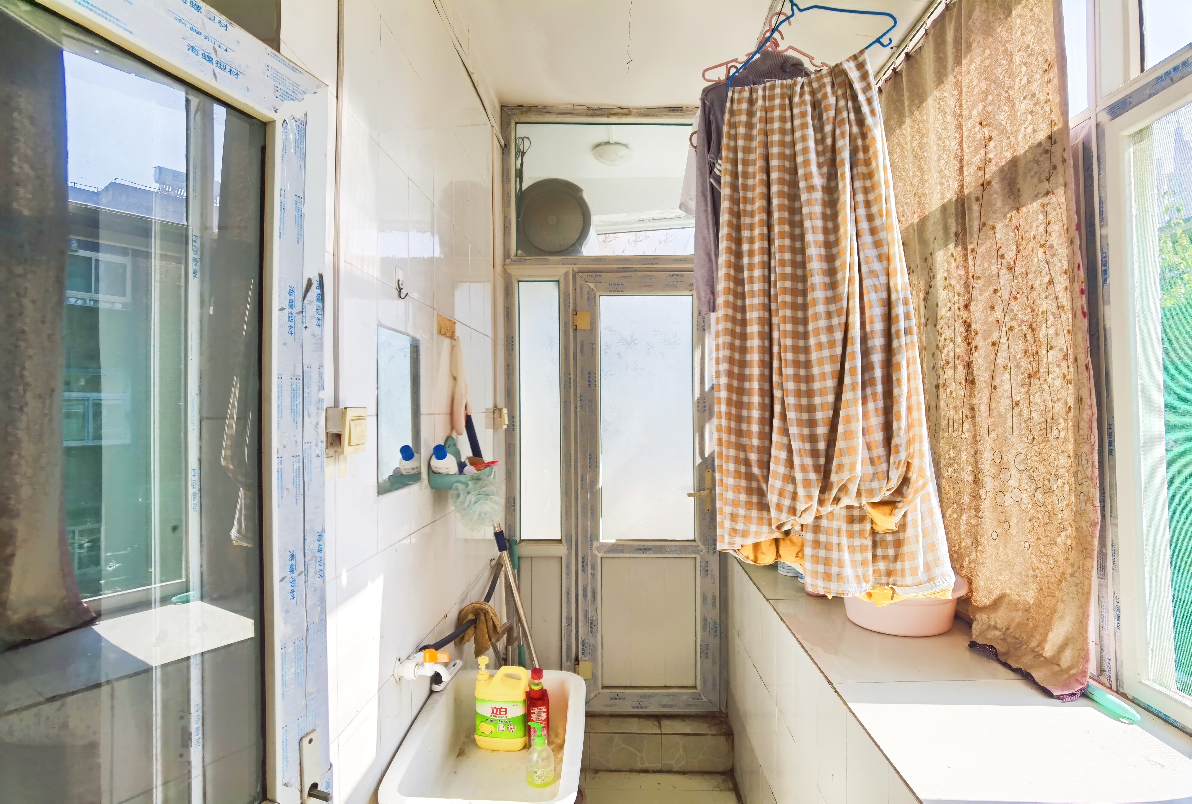 纬三路单位宿舍