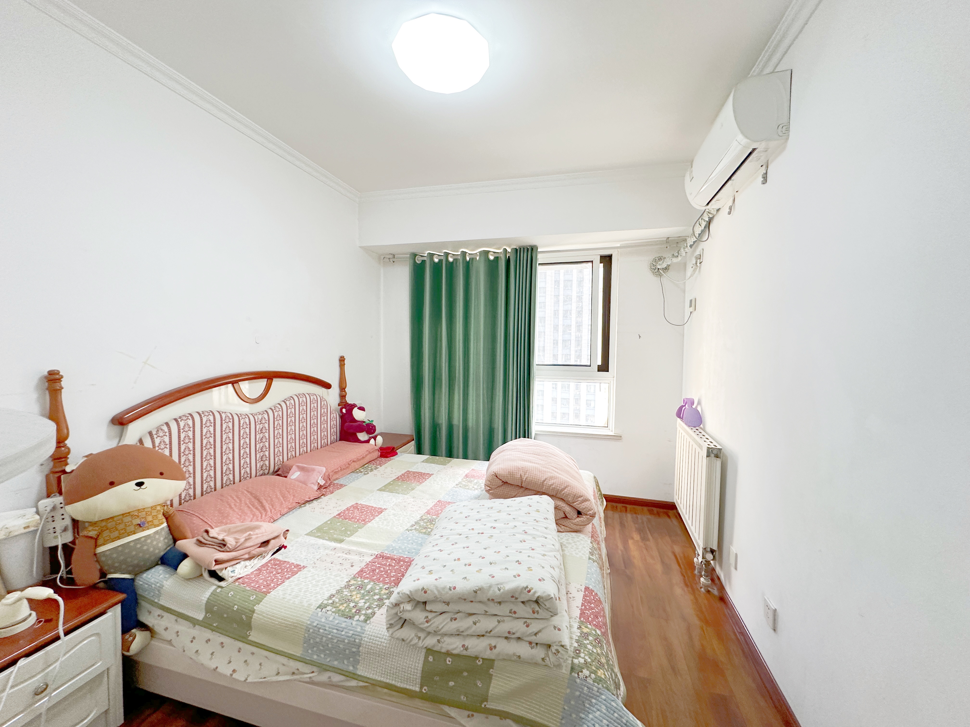 绿地新里梵尔赛公馆