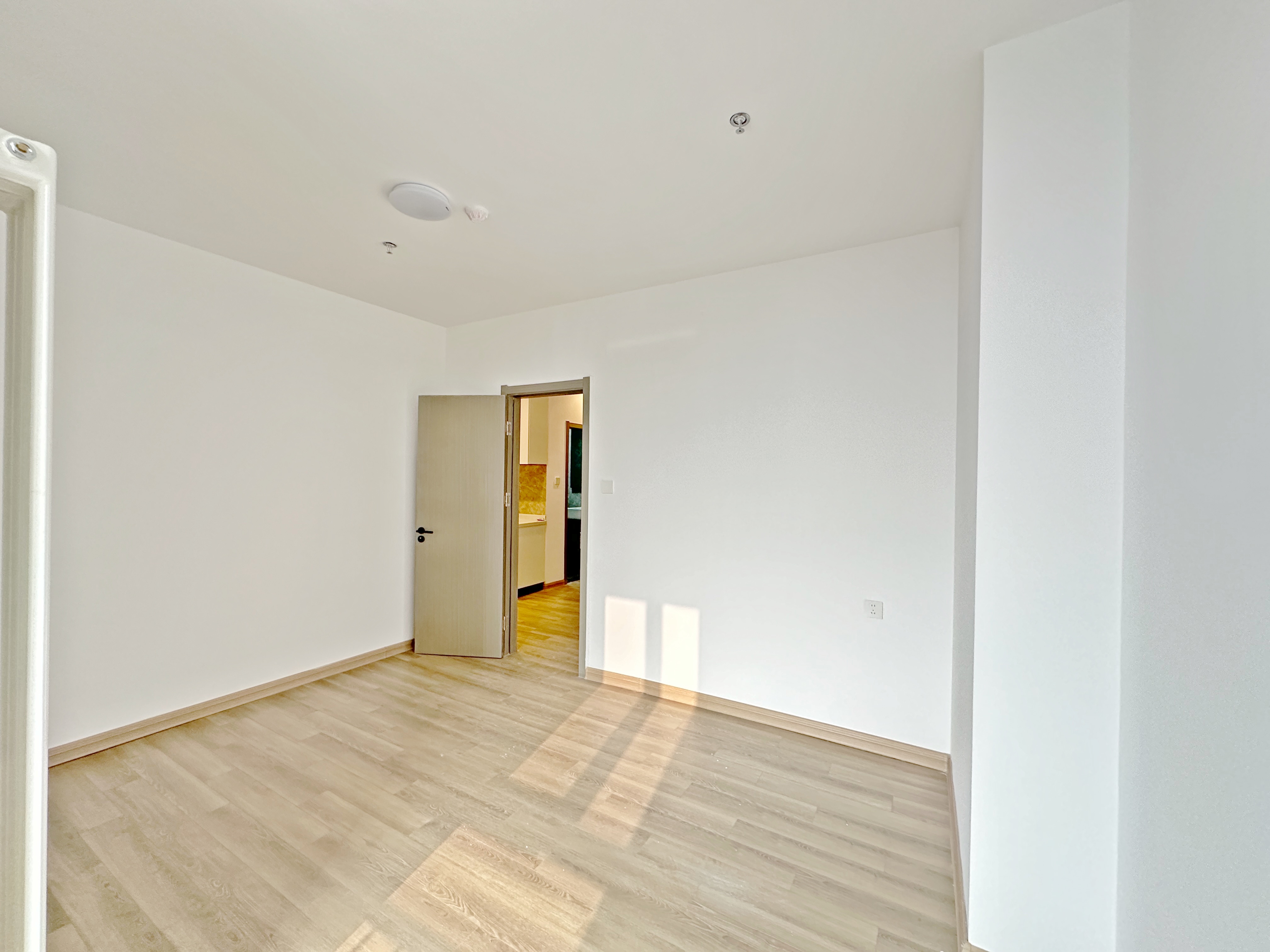 绿地卢浮云公馆