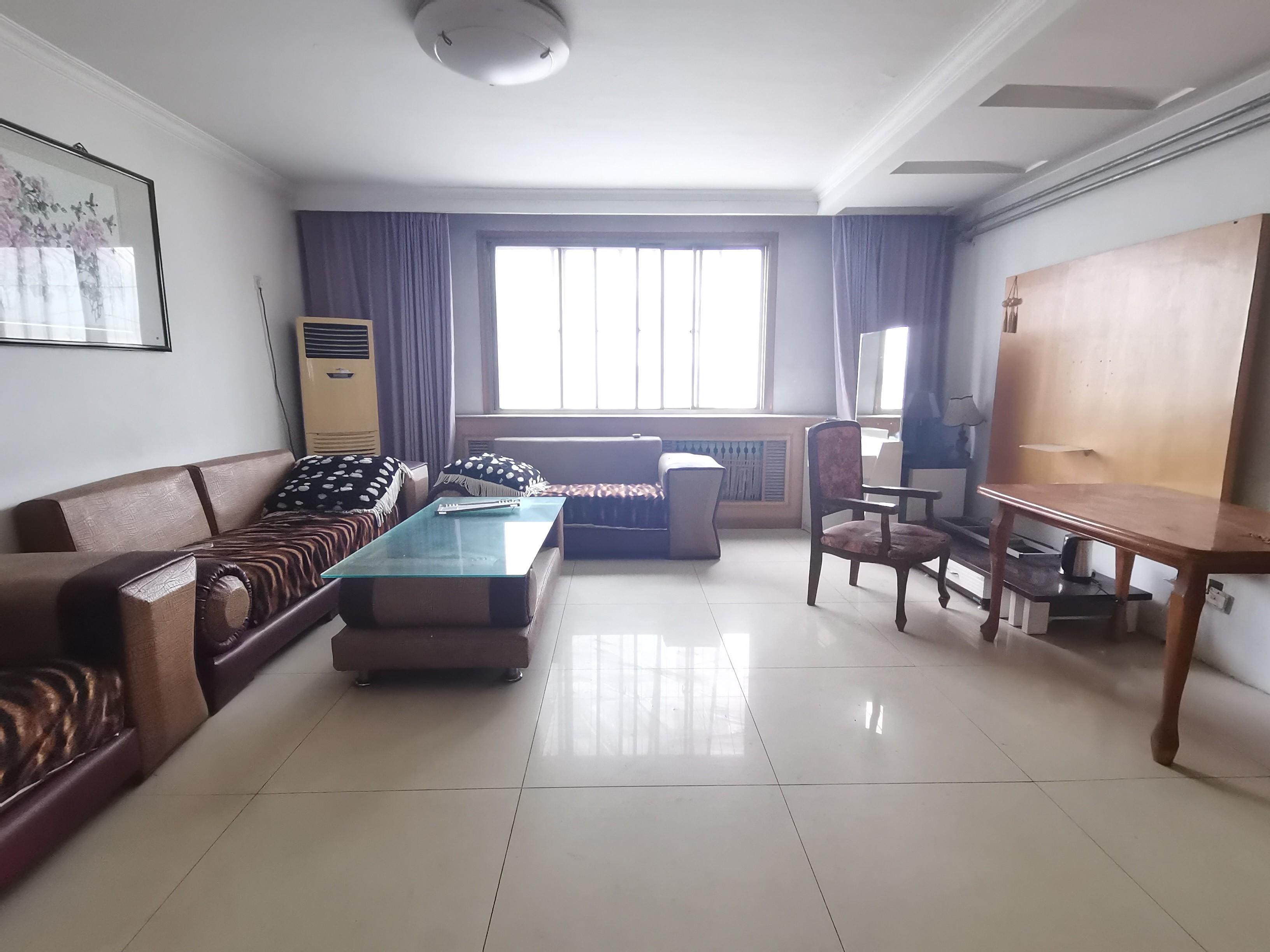 荷香村小区