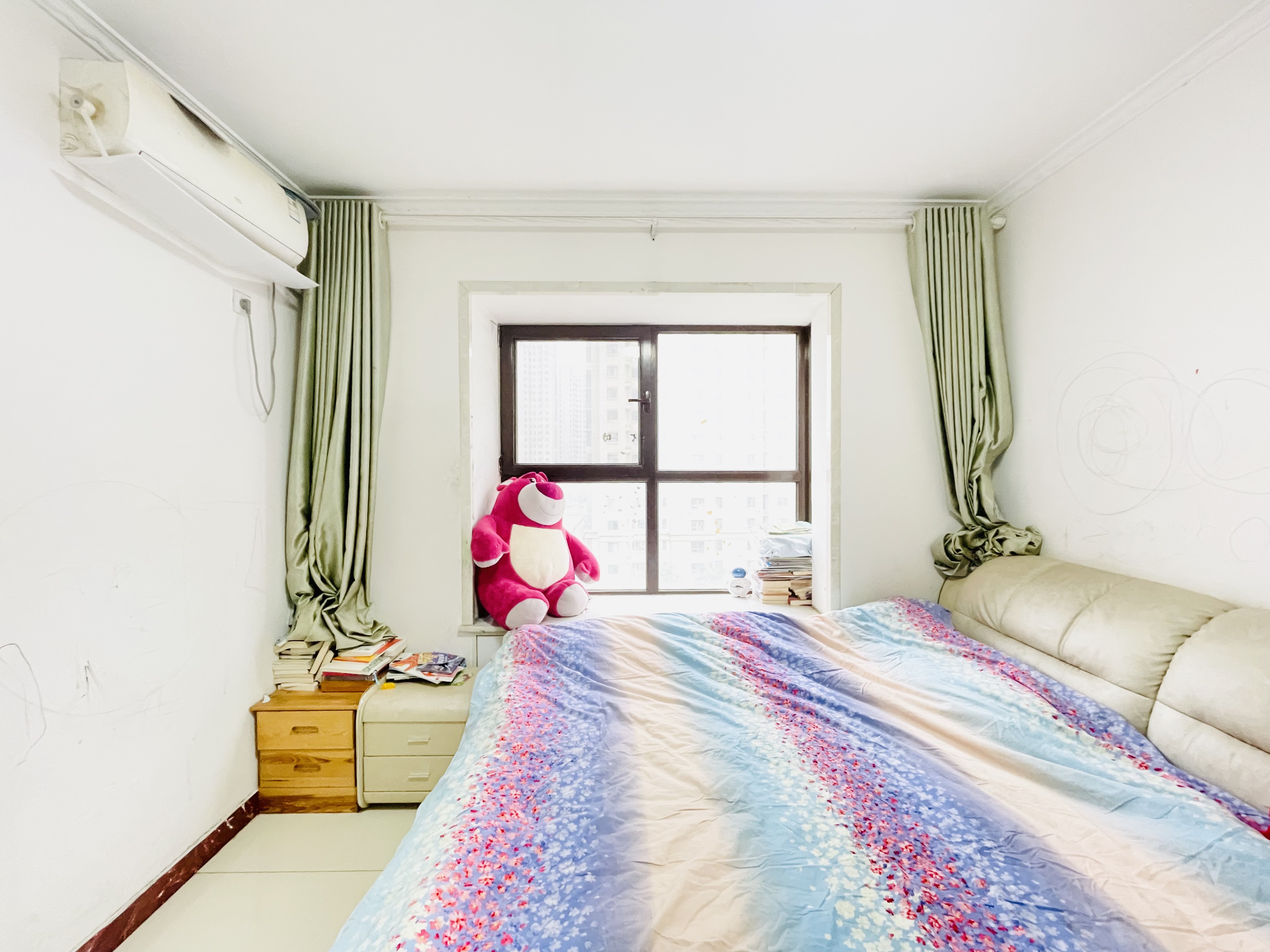 银丰唐郡荷花园