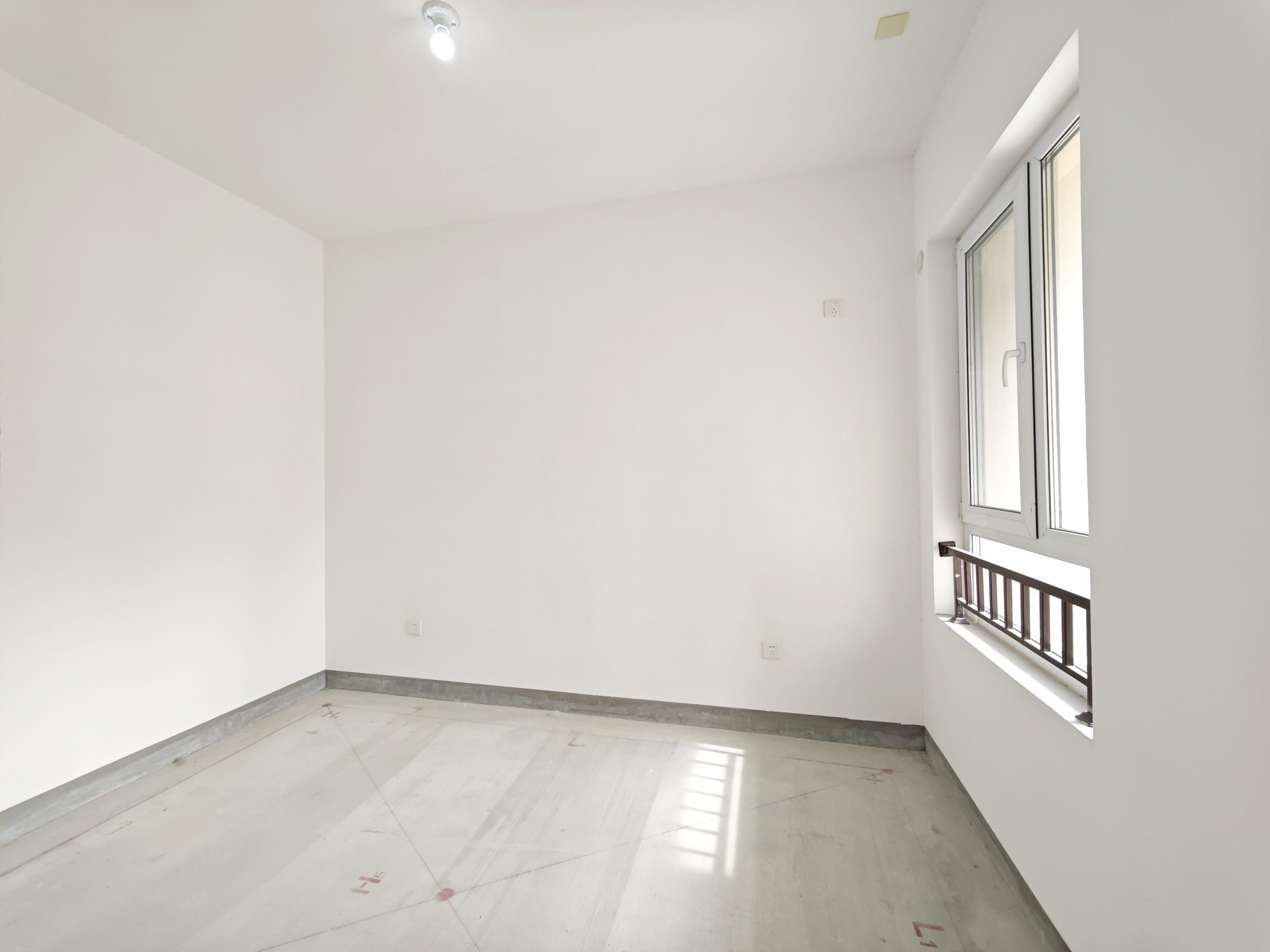 绿地新里香榭丽公馆