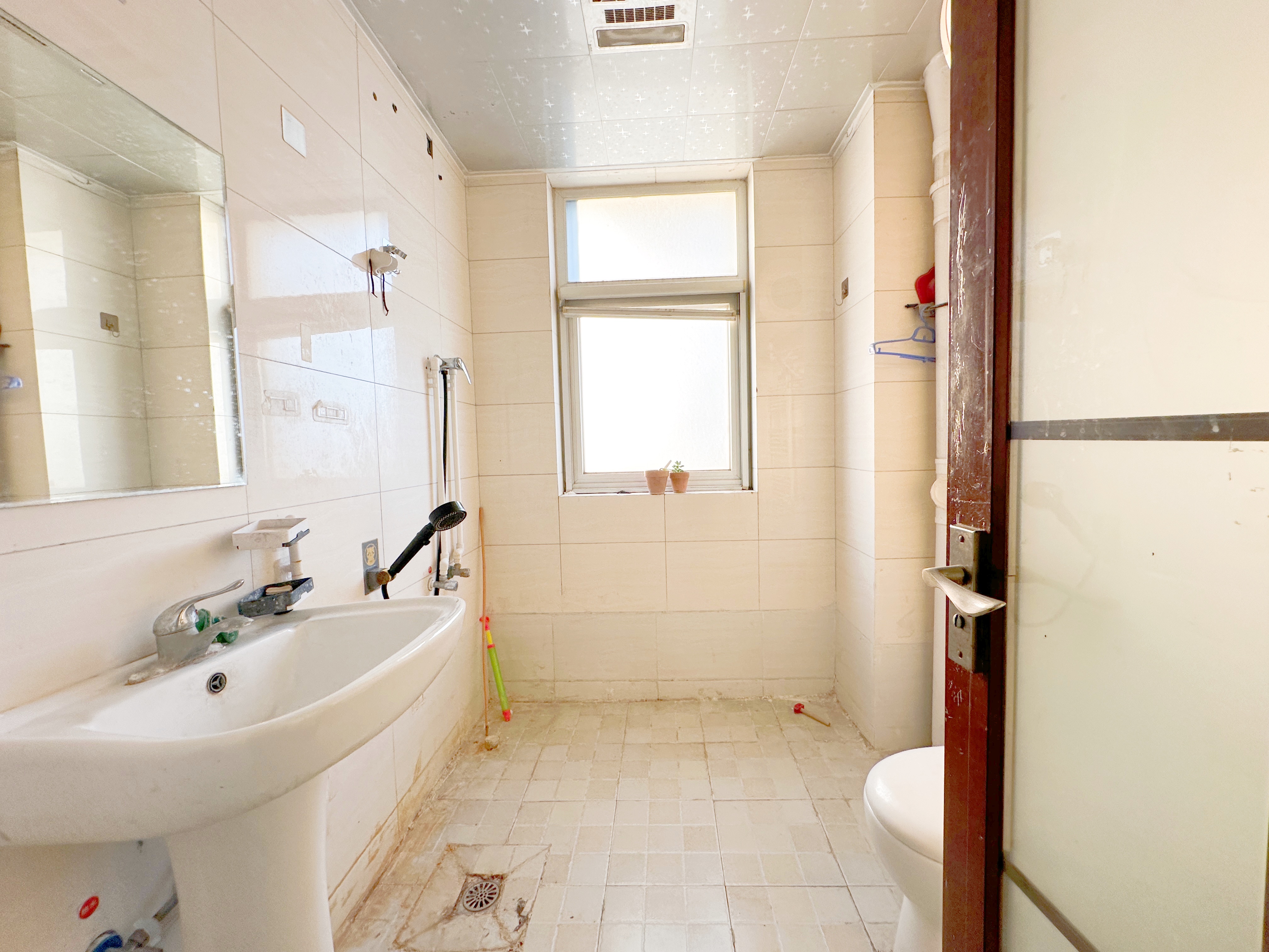 绿地新里梵尔赛公馆