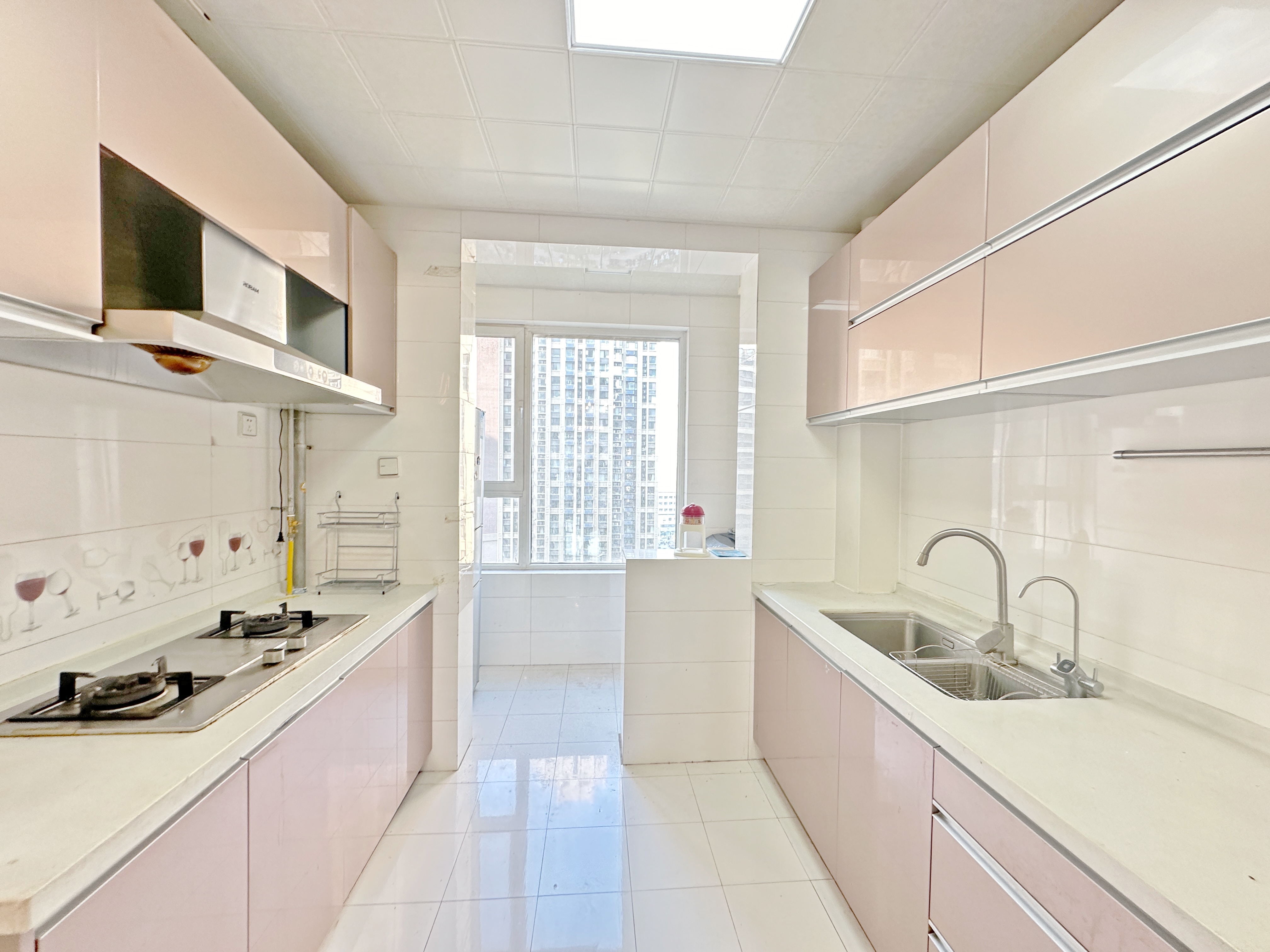 绿地新里卢浮公馆