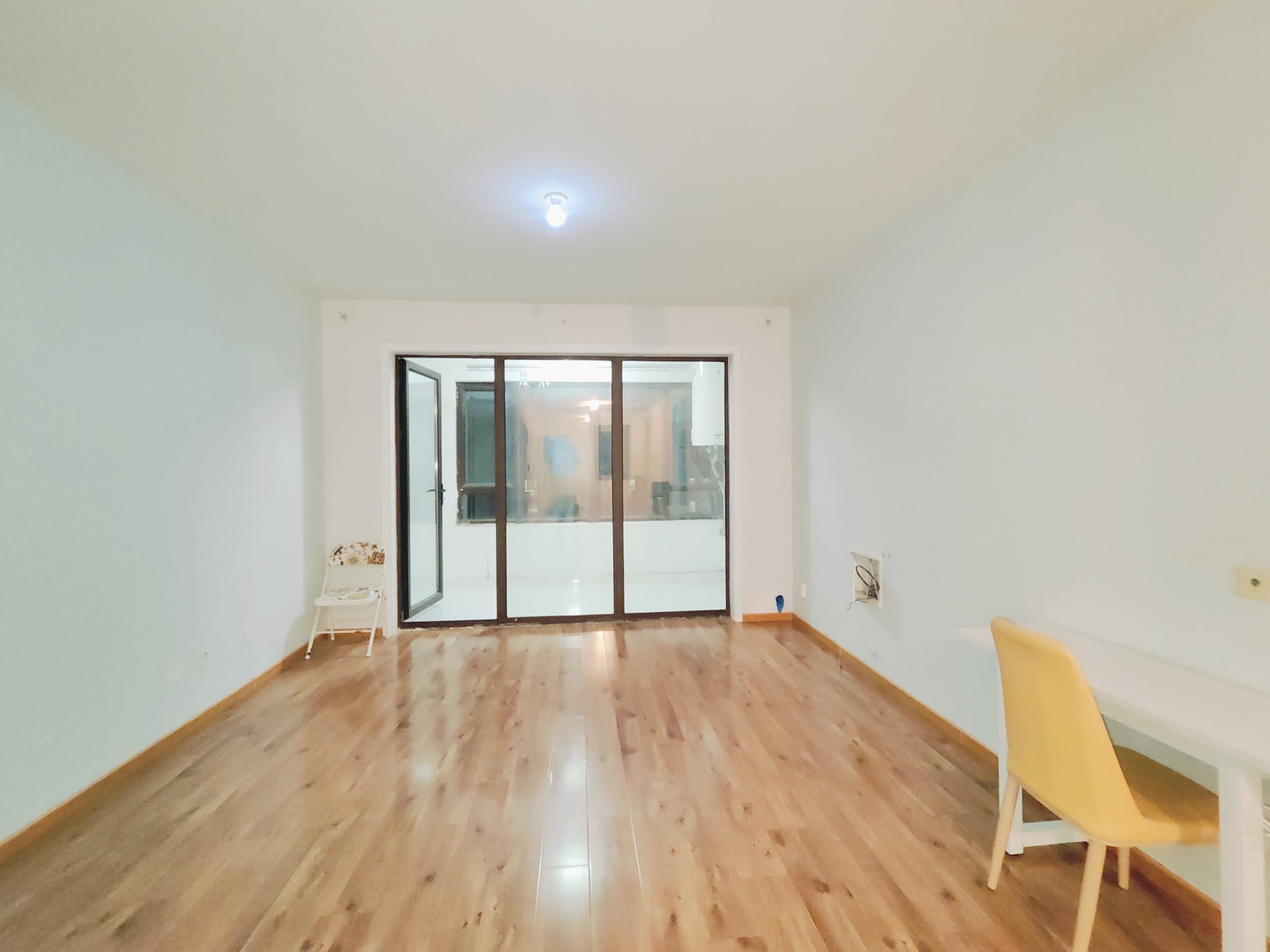 海尔云世界滟澜公馆花园