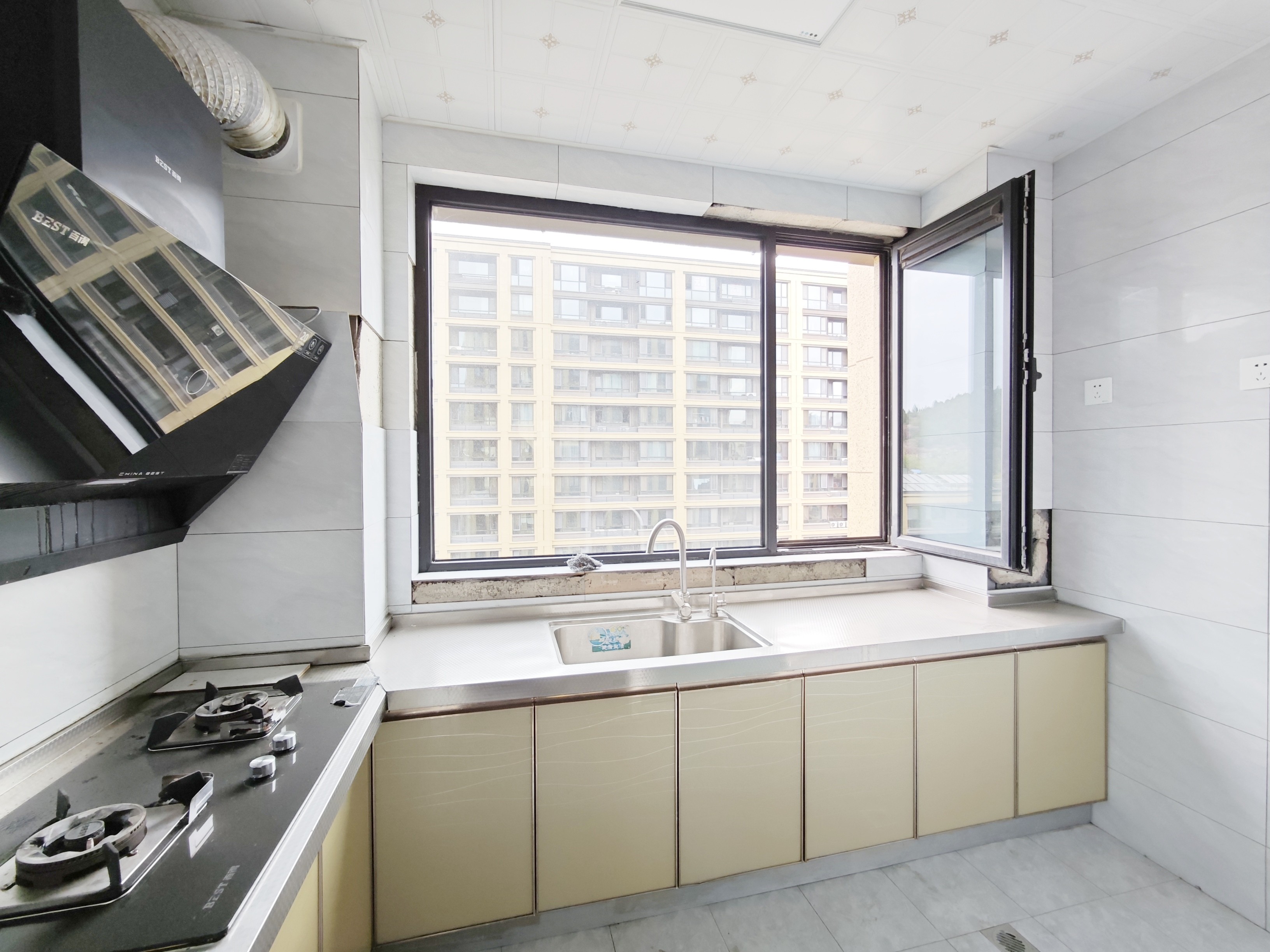 高新绿城玉兰花园