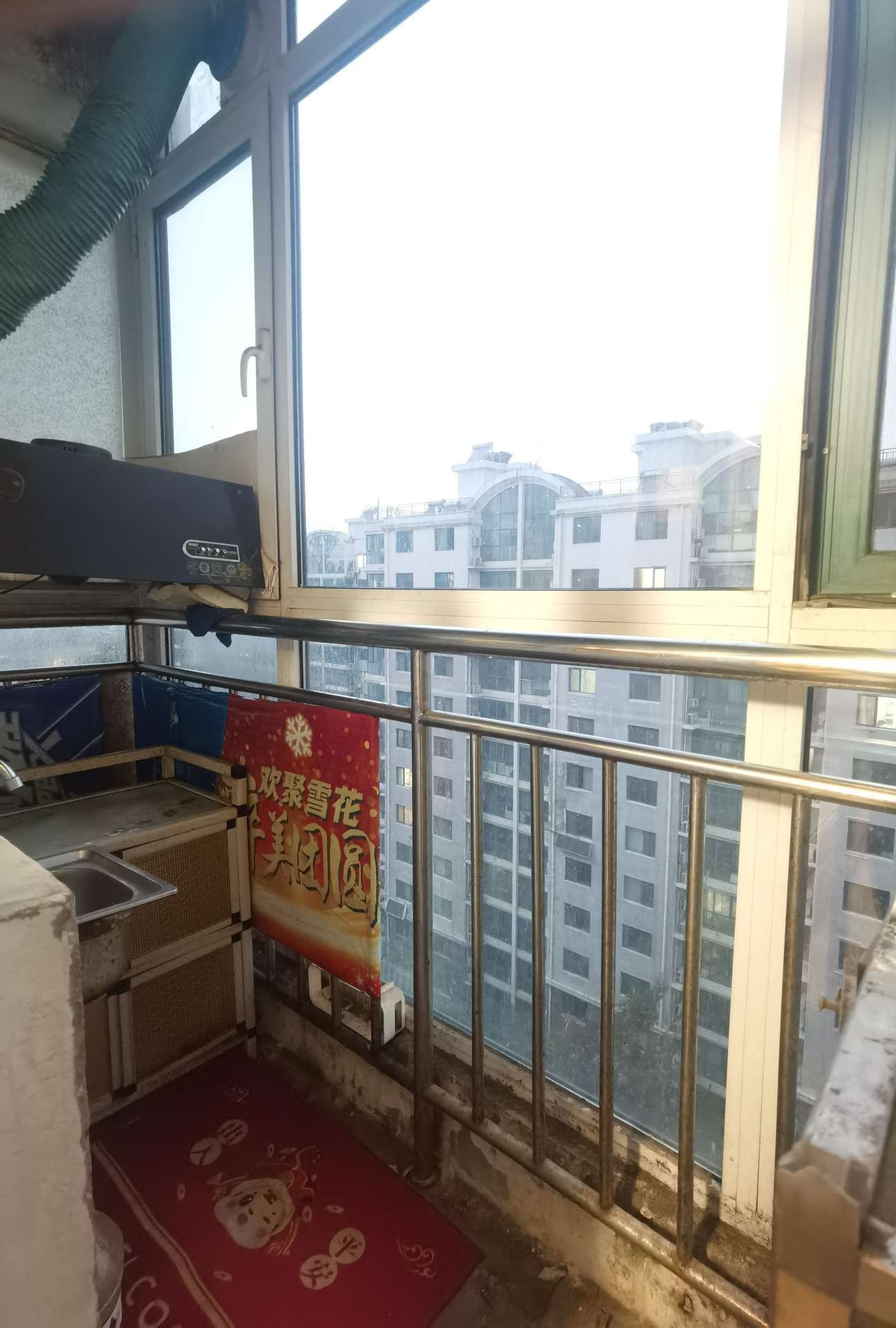 东兴寓城