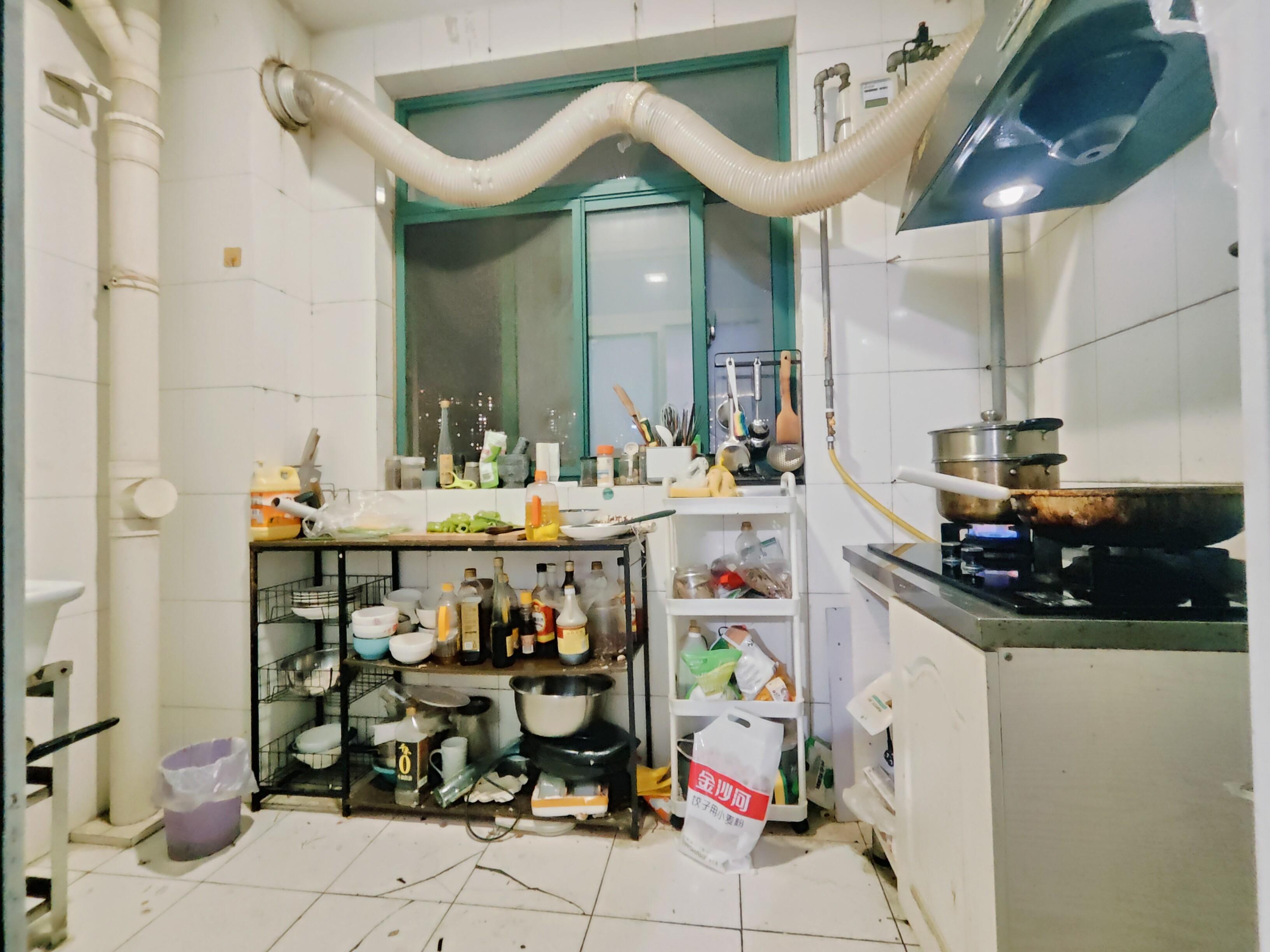东兴寓城