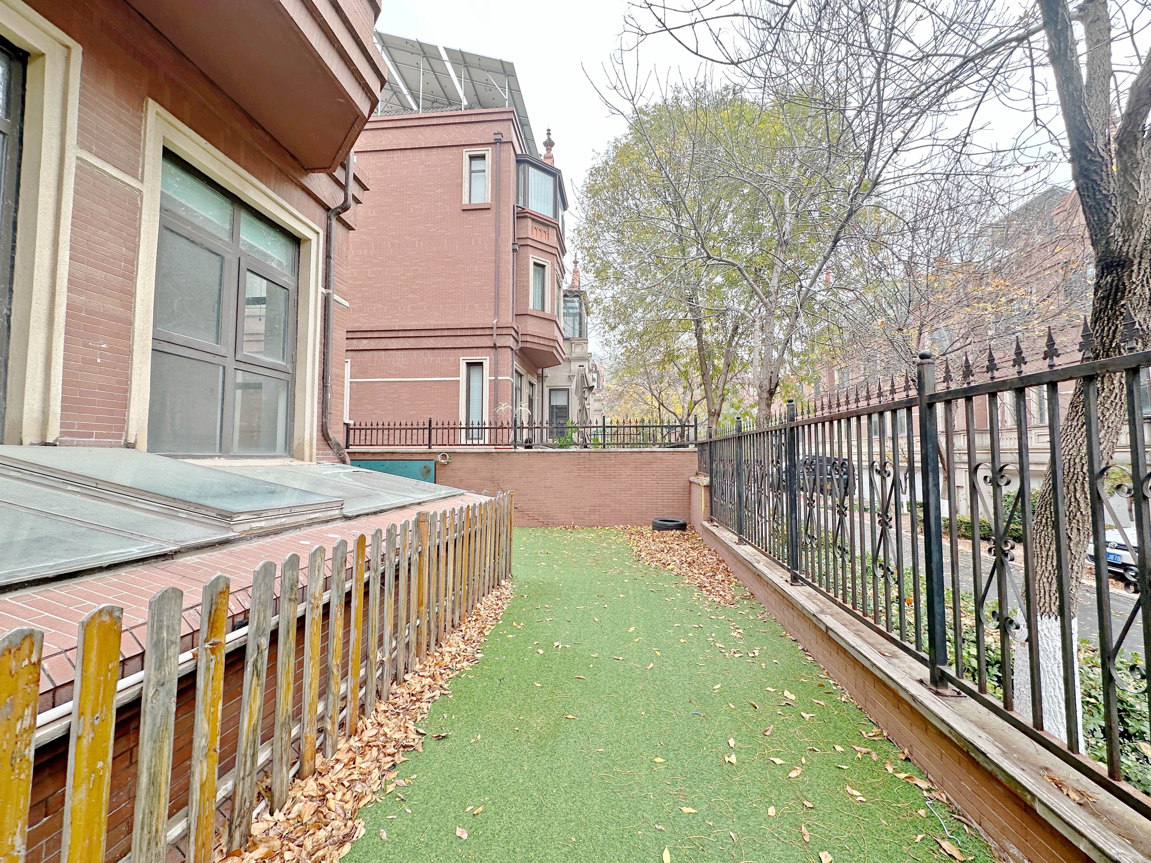 中海国际社区（铂宫别墅东区A5）