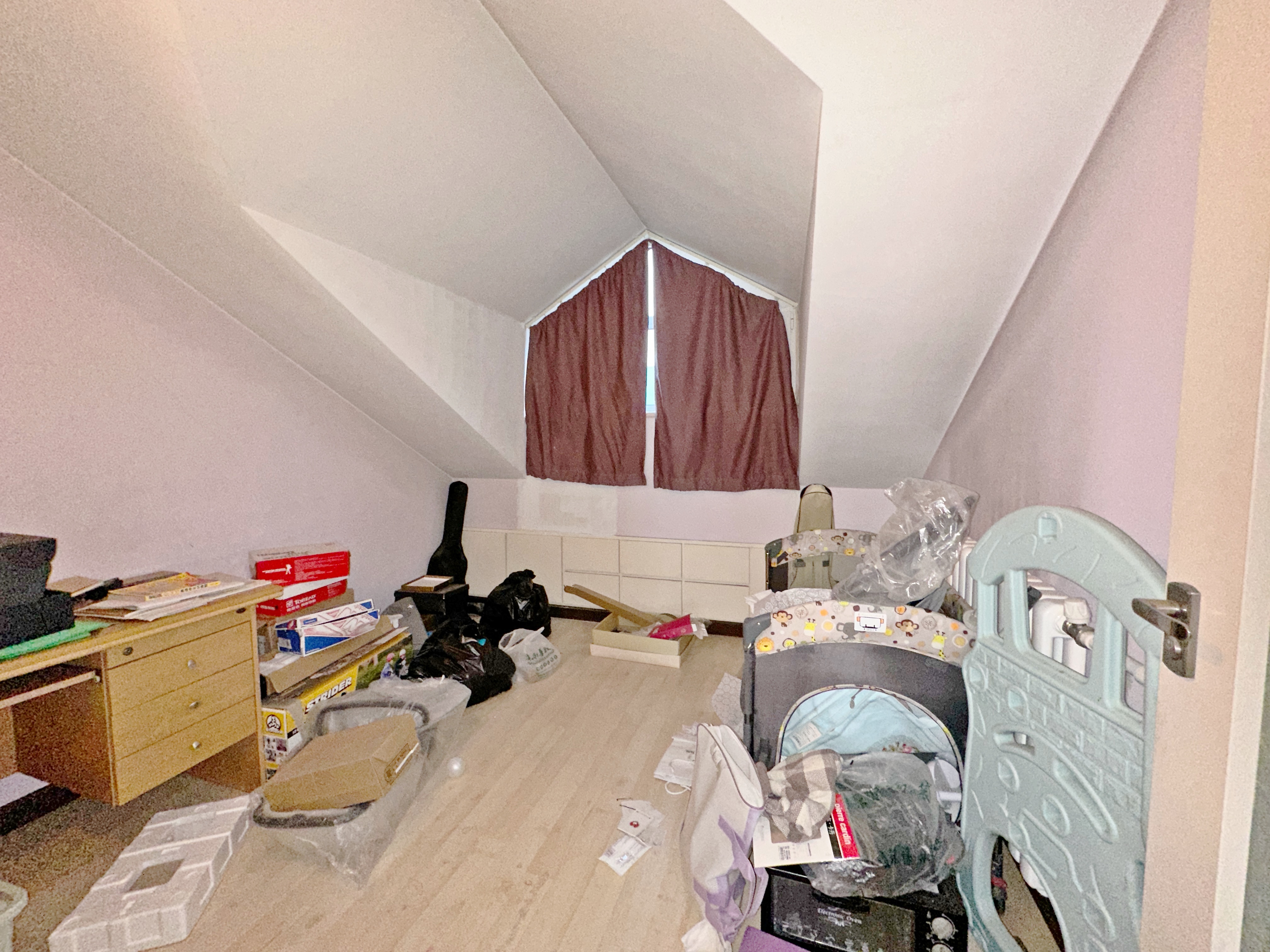 卧龙花园龙和苑