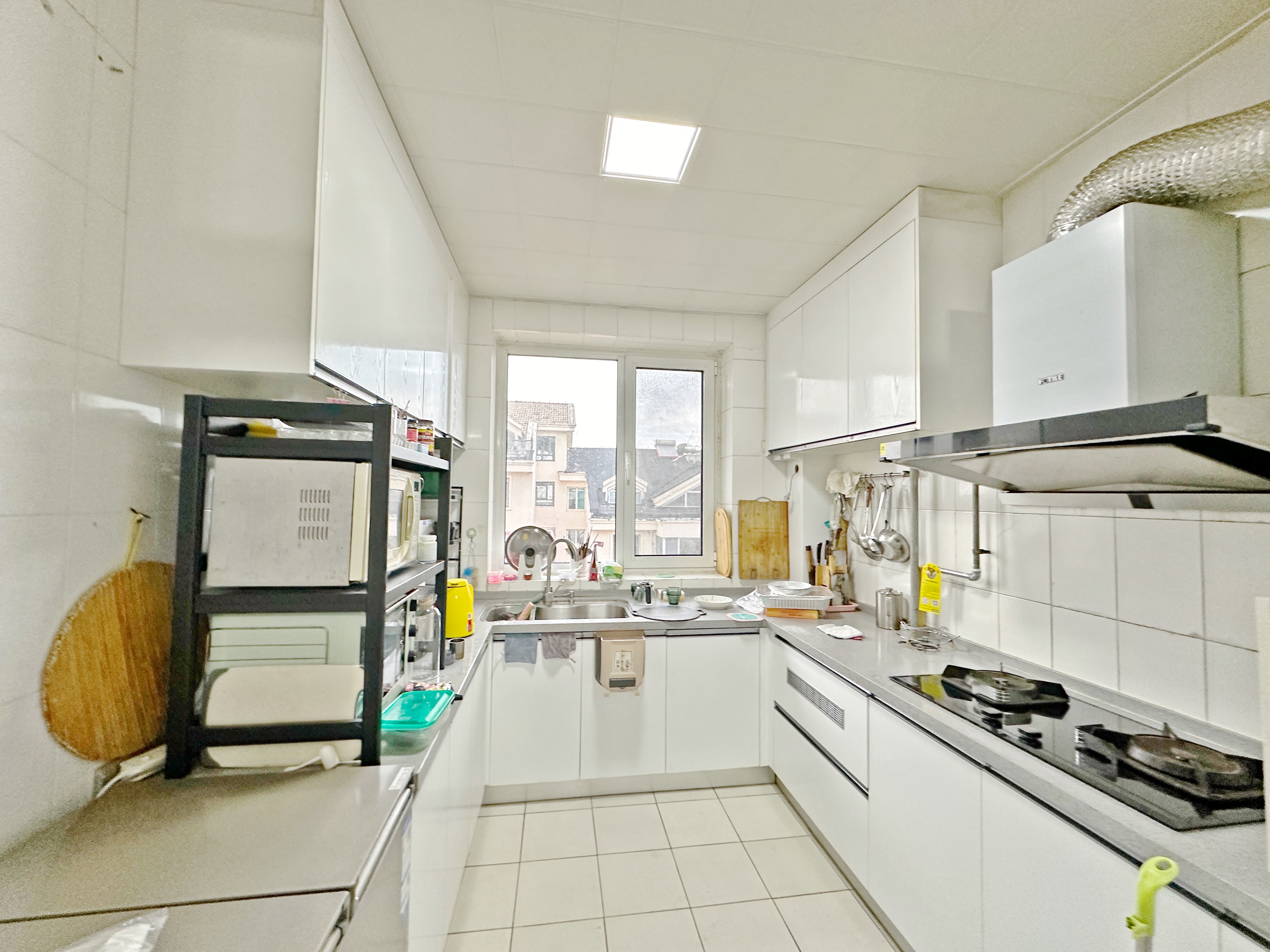 卧龙花园龙和苑