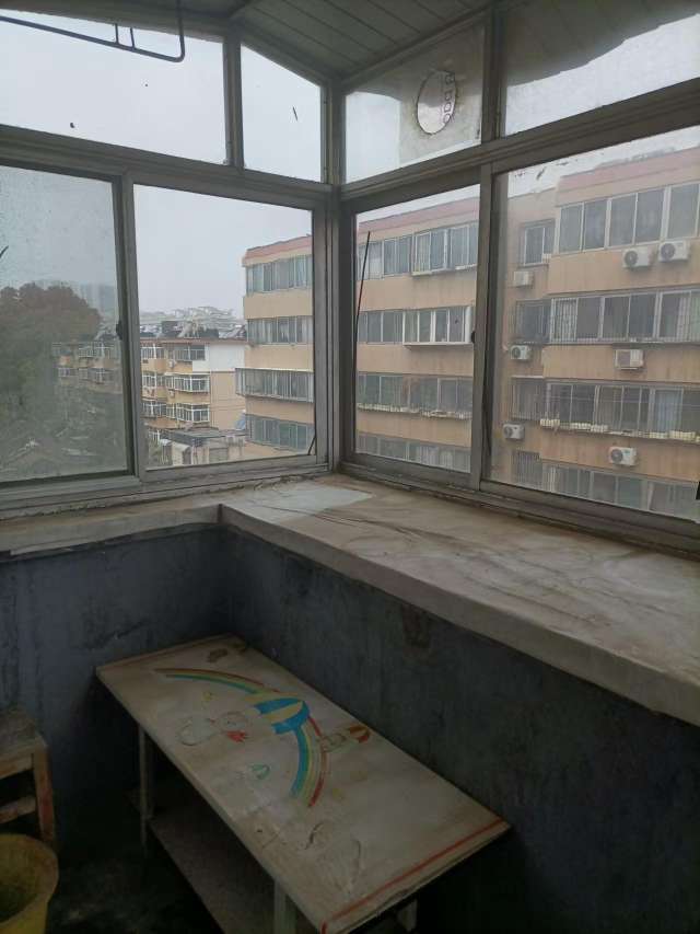 二七中街34号院