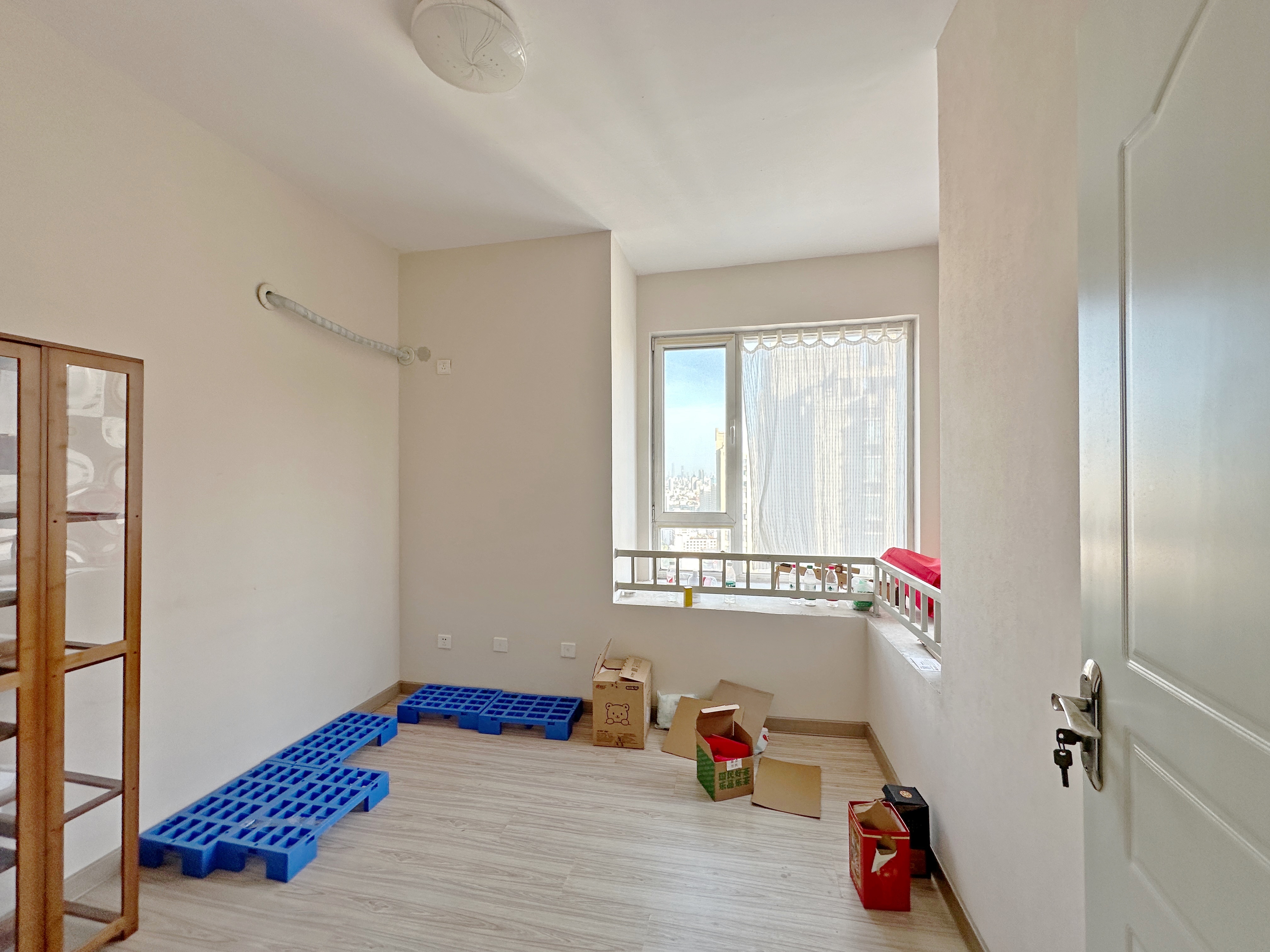 绿地新里卢浮公馆