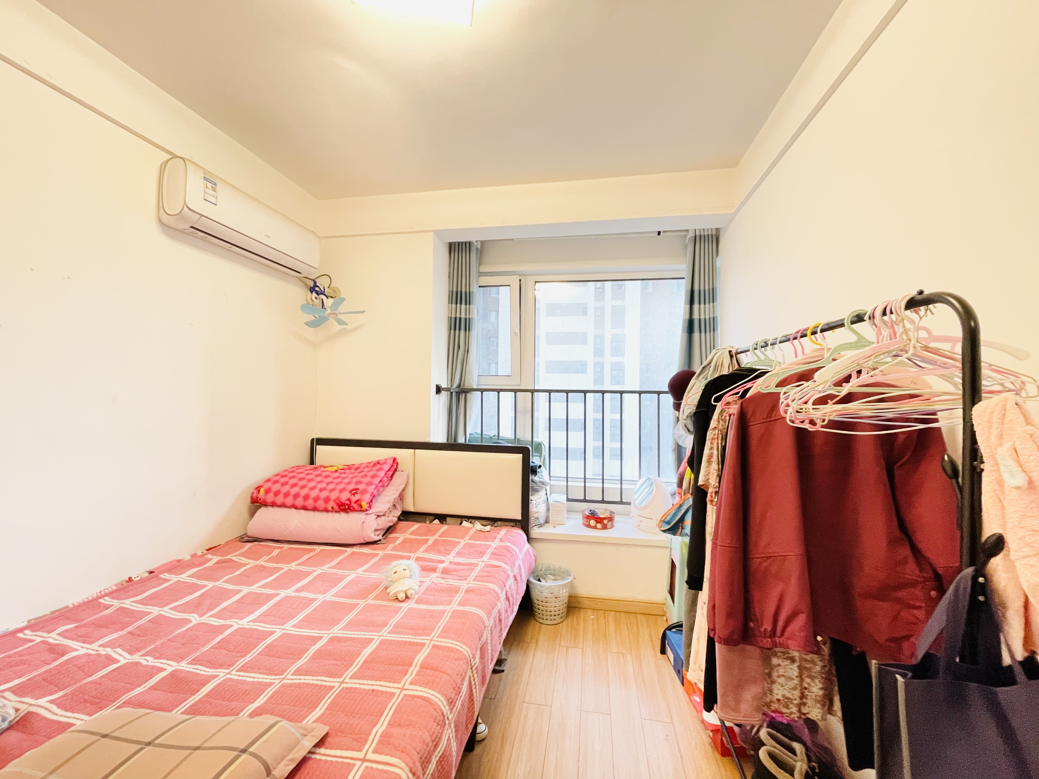 万科龙湖城市之光