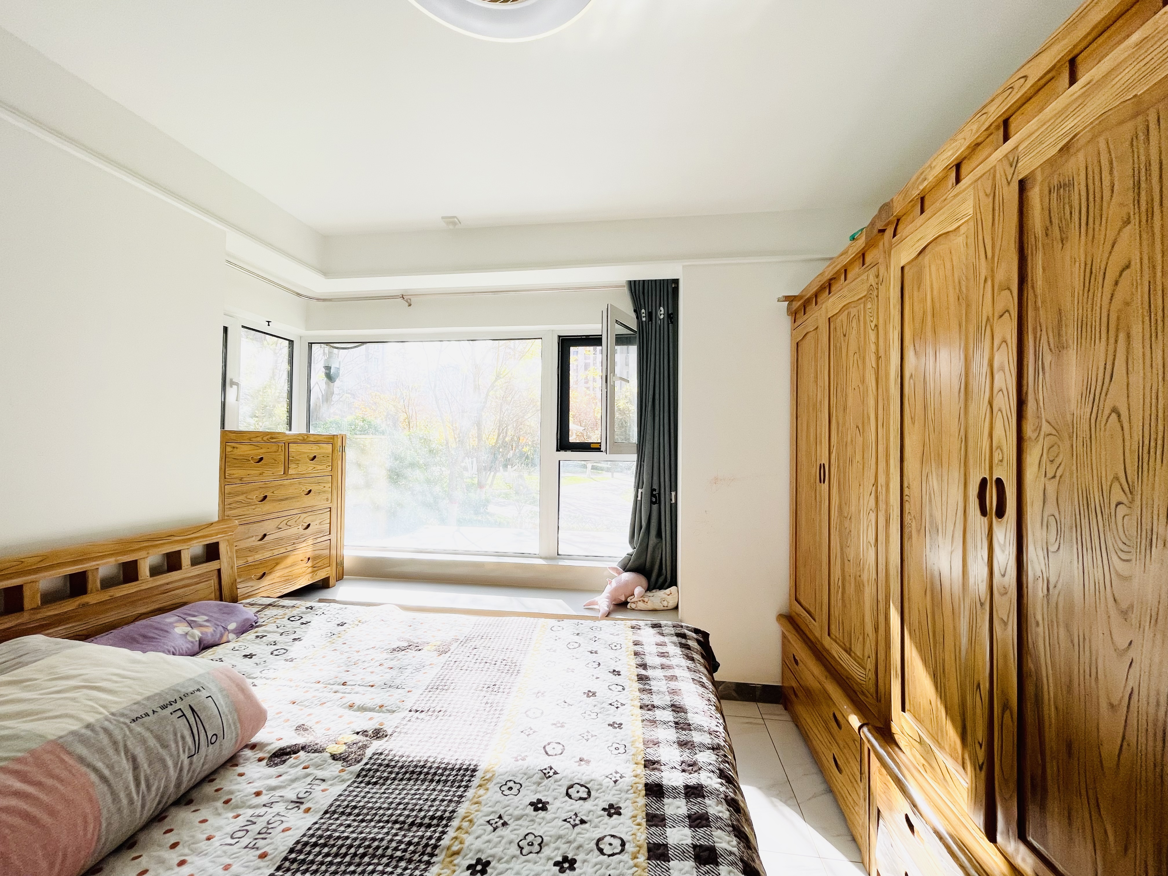 万科龙湖城市之光