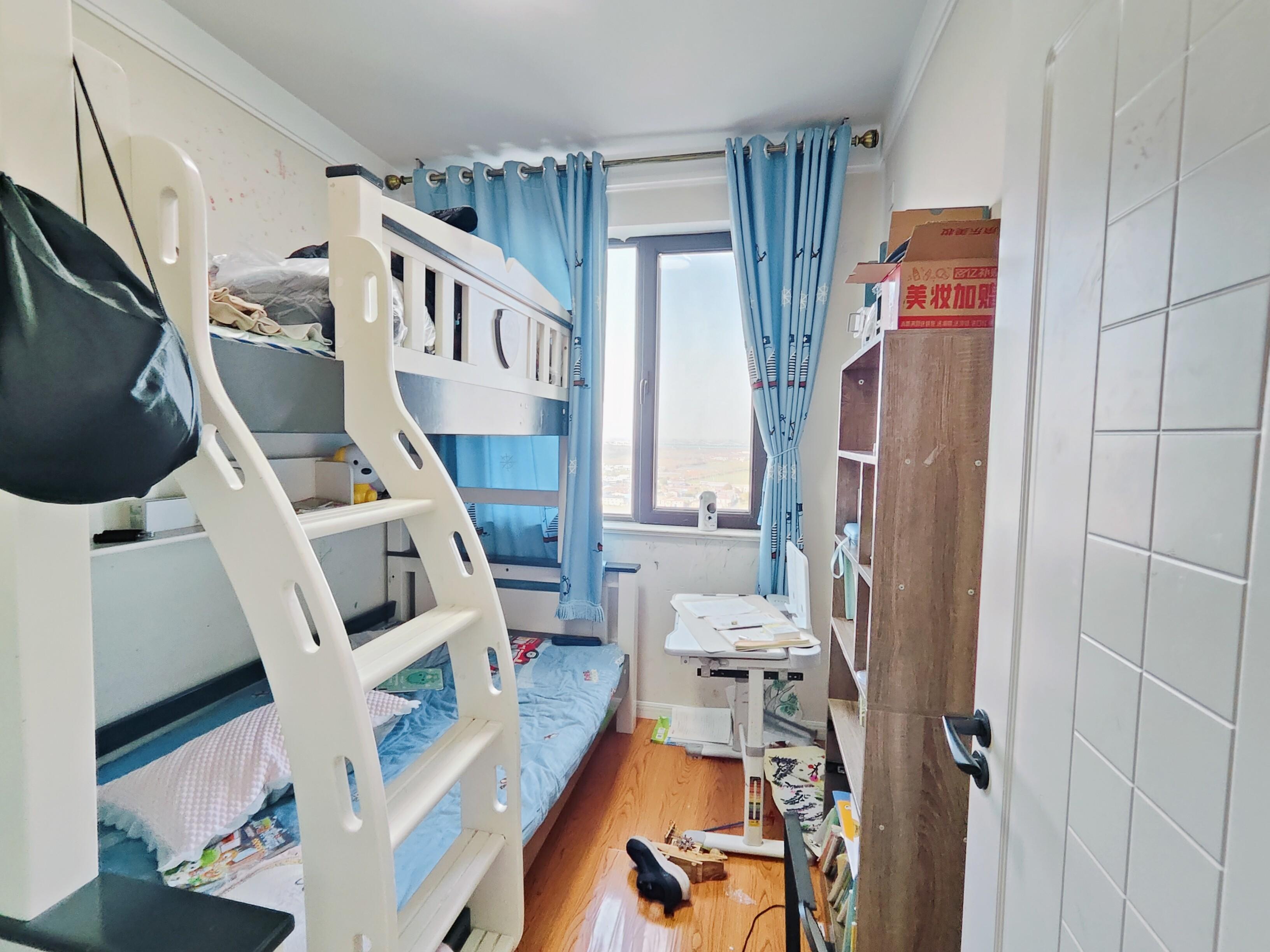 中海御山首府