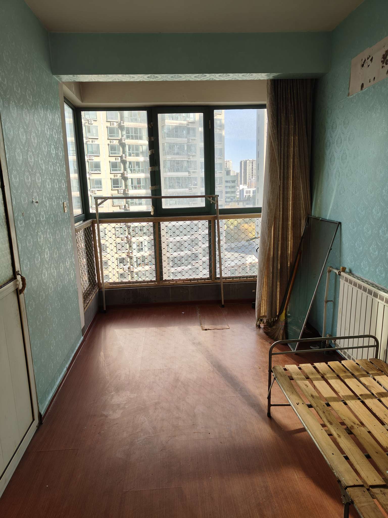 嘉馨现代逸居