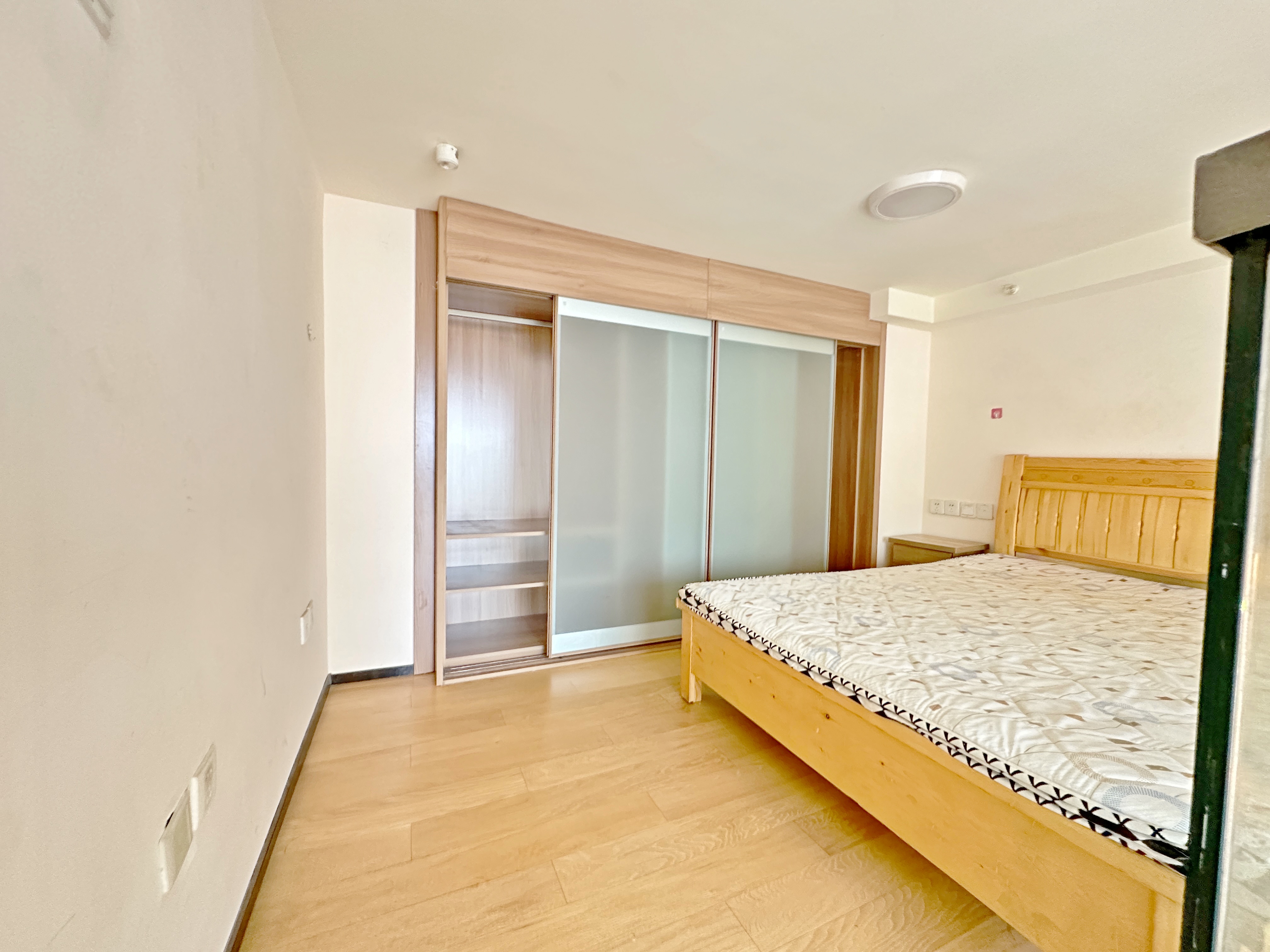 恒大睿城(商住楼)