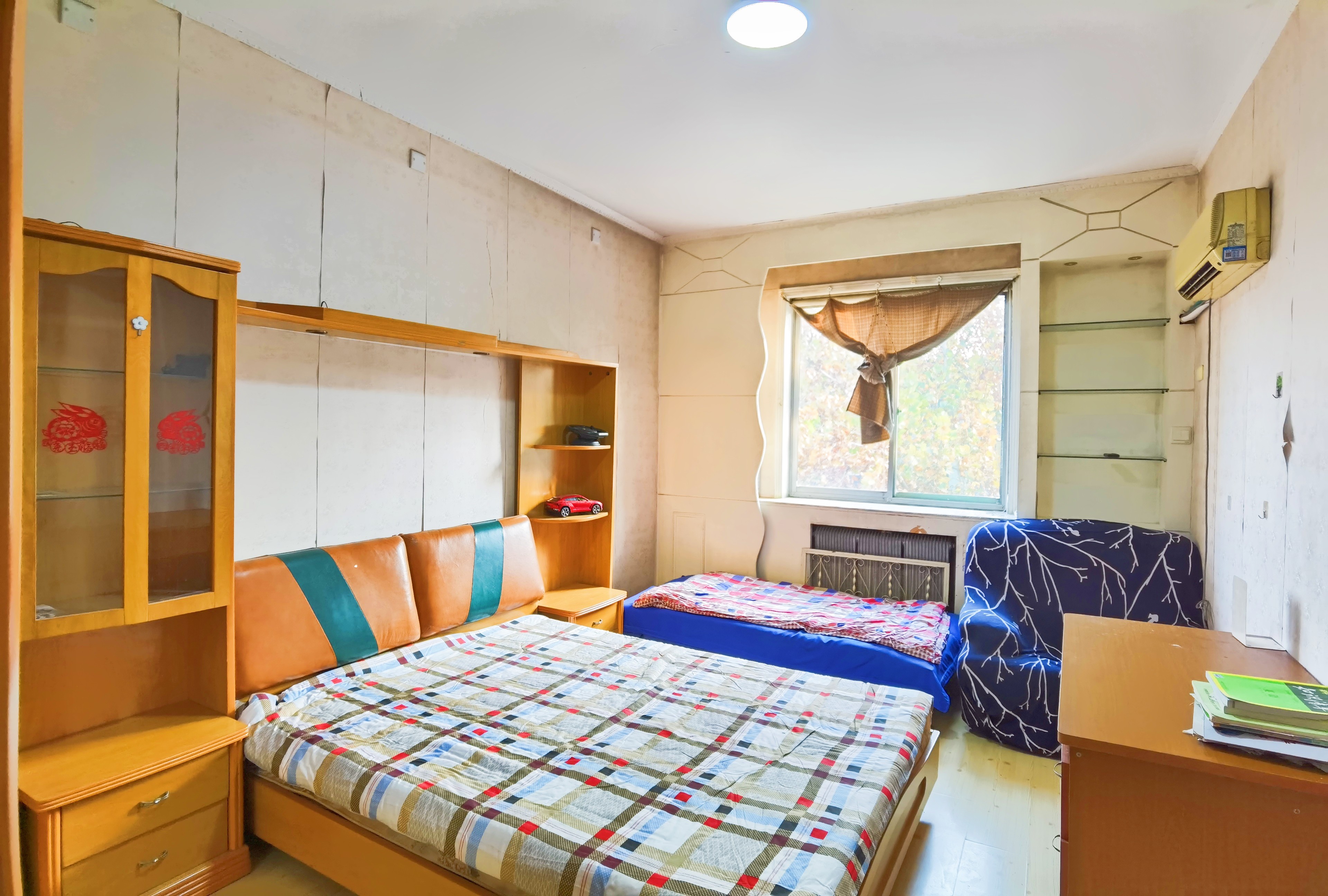 纬一路单位宿舍