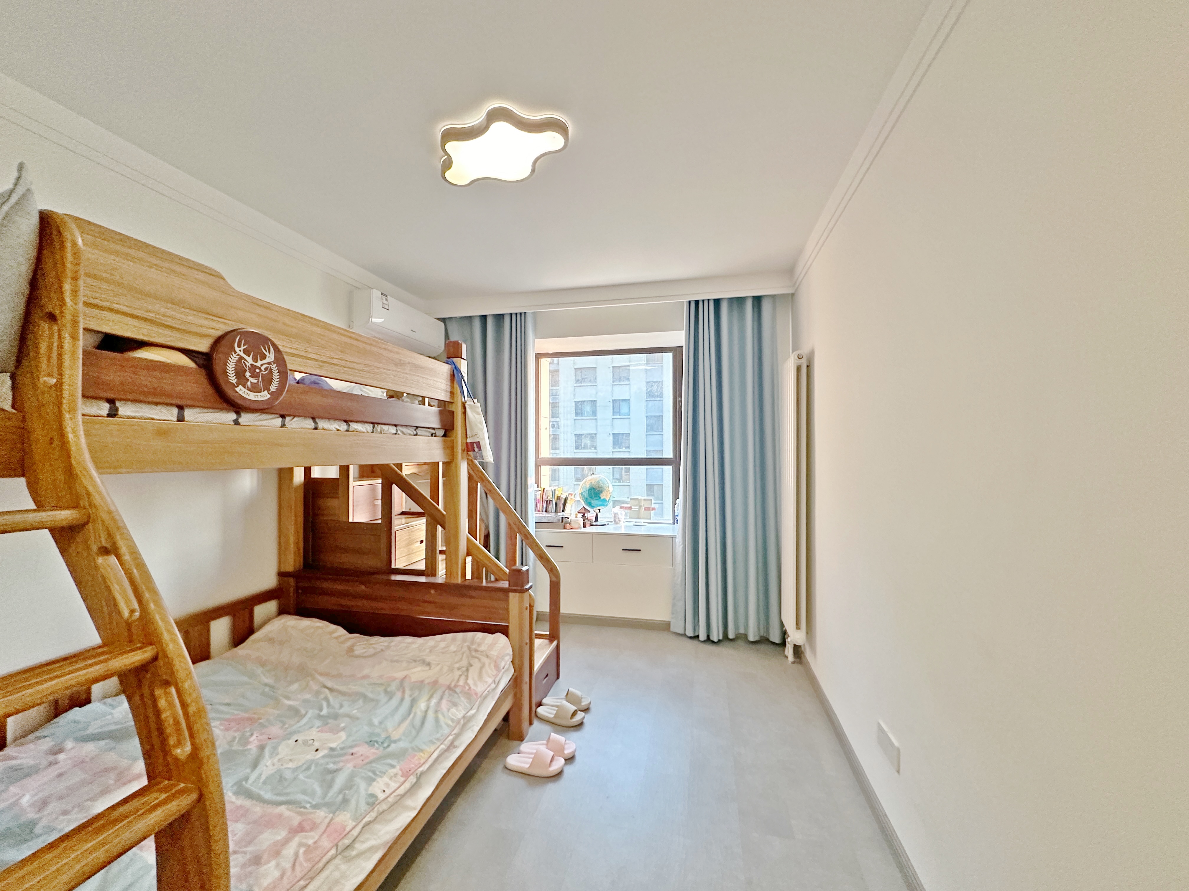 中海国际社区（御峰官邸B4）