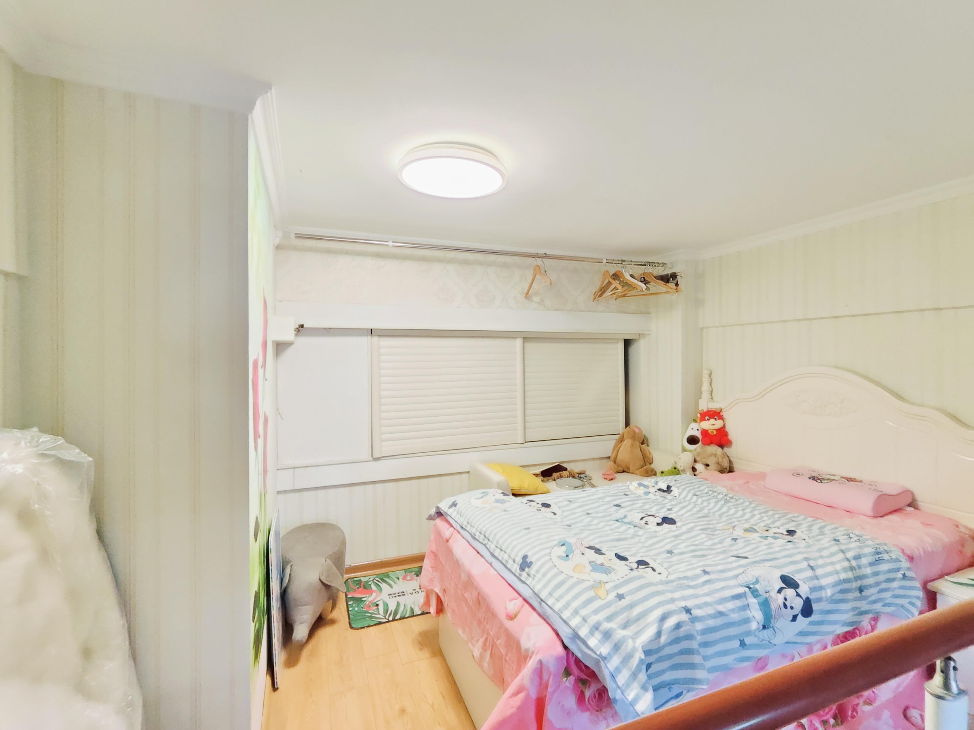 恒大滨河左岸公寓(临湖公馆花园)