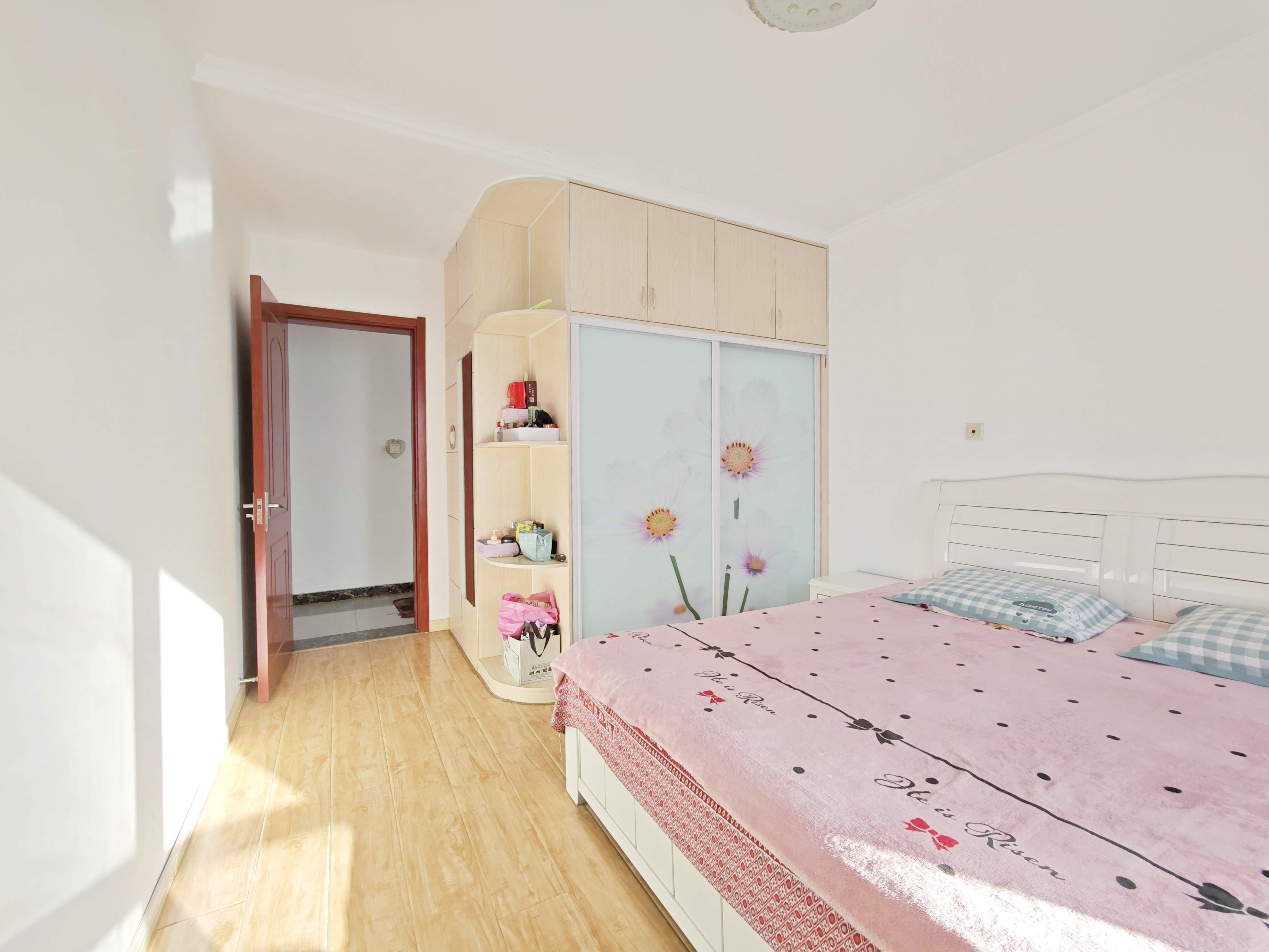 绿地新里香榭丽公馆