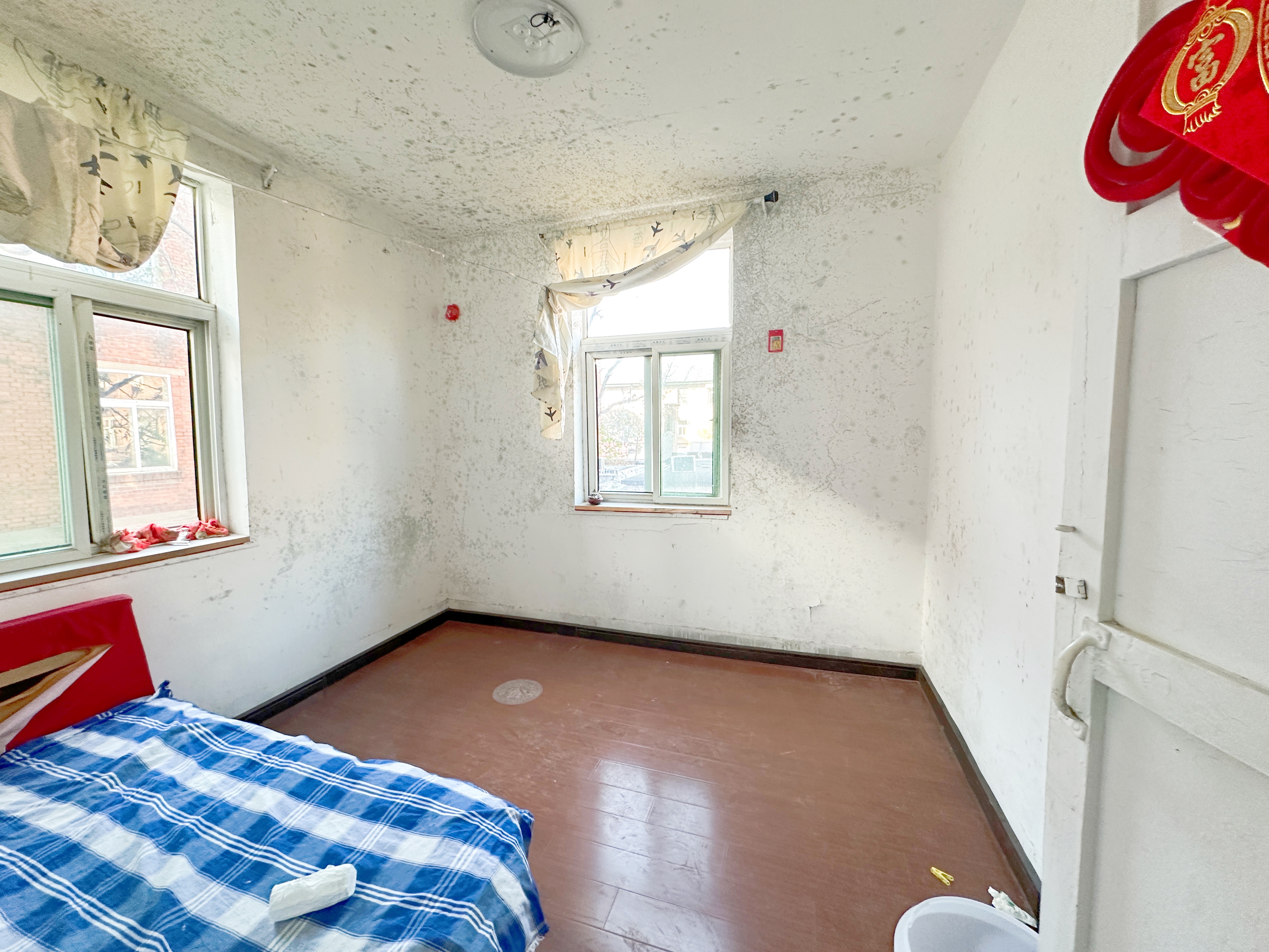  堤口路铁路宿舍 南北