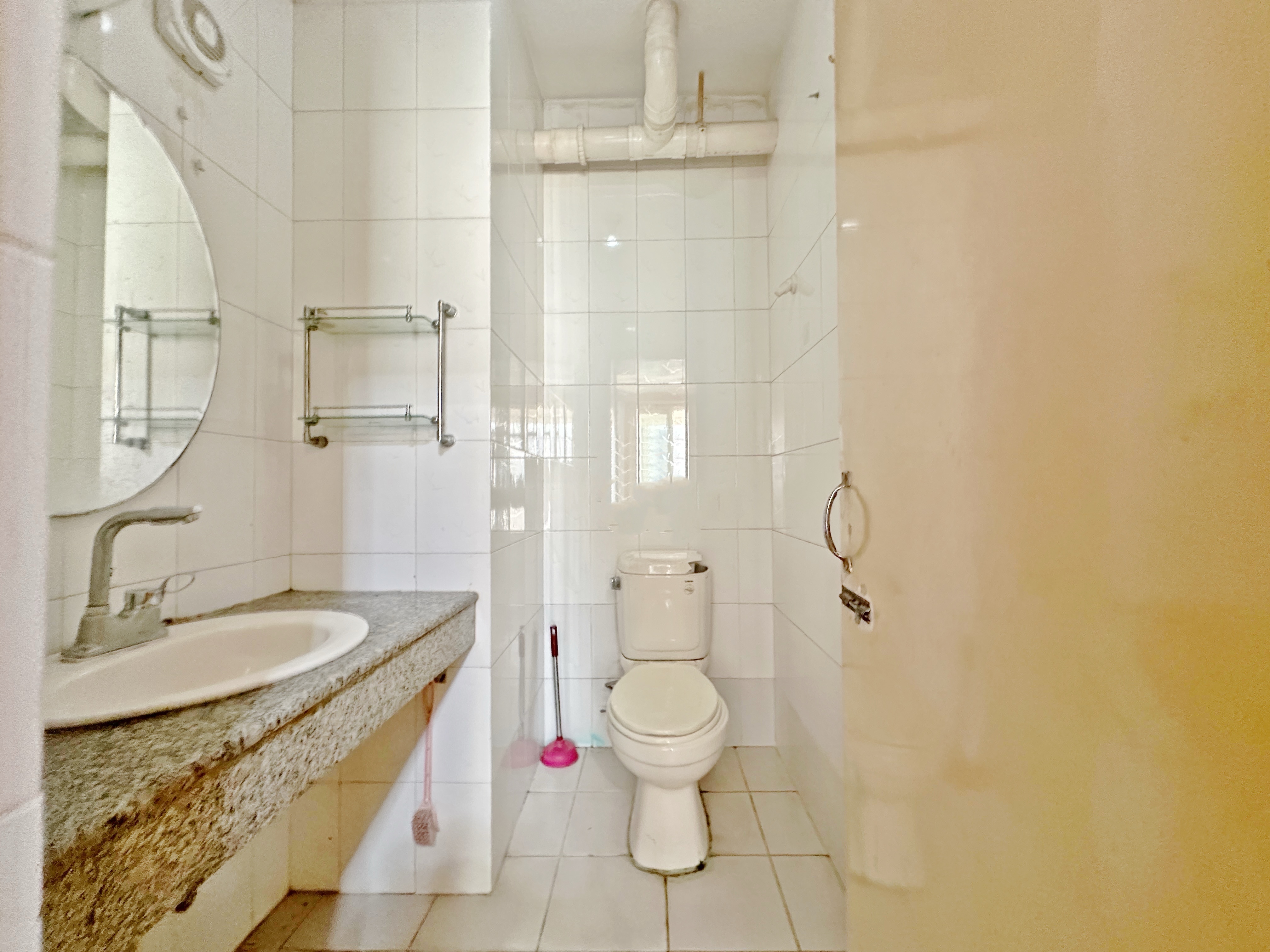 卧龙花园龙和苑