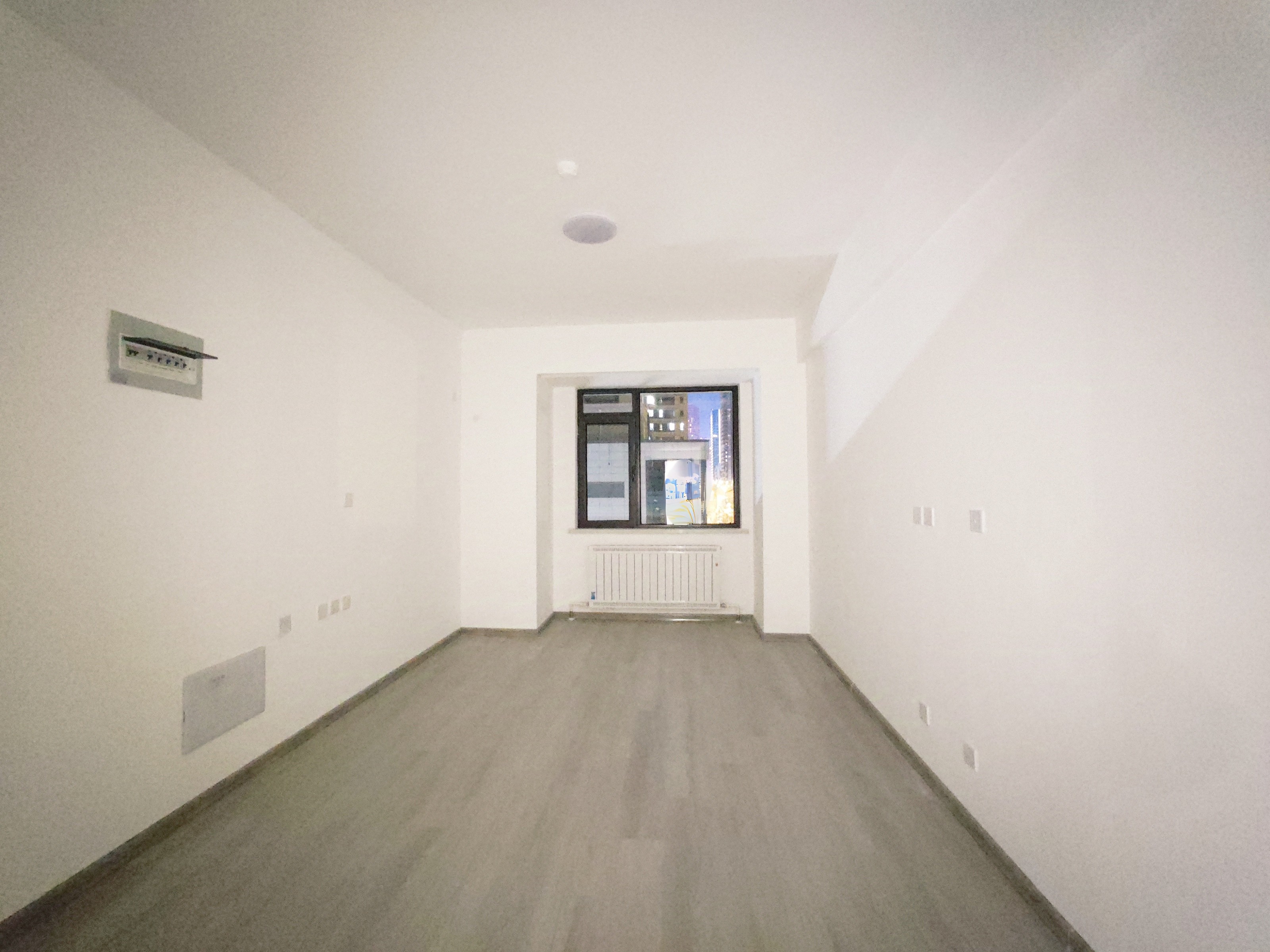  绿地IFC中央公馆 南