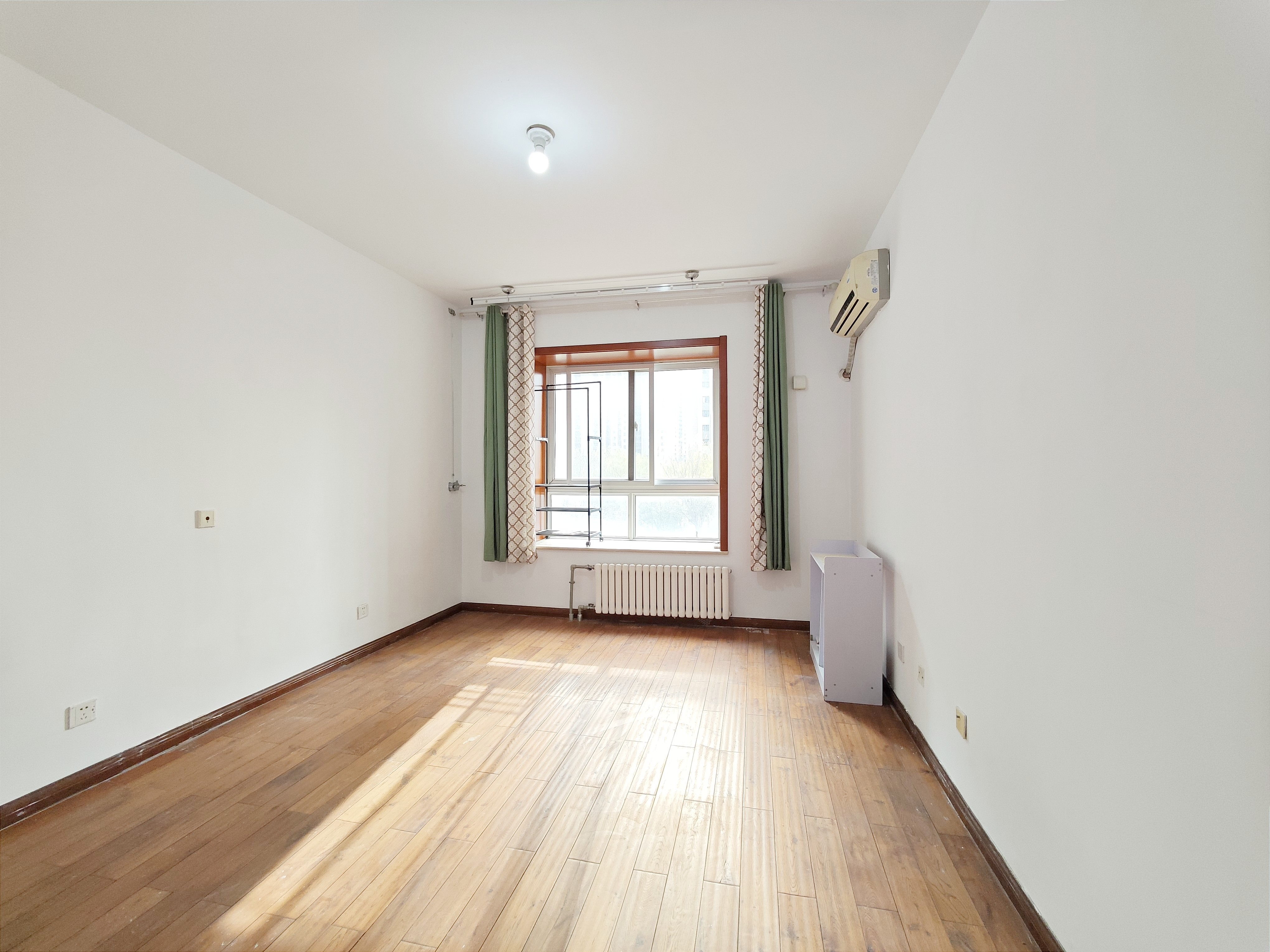 绿地中央广场三区