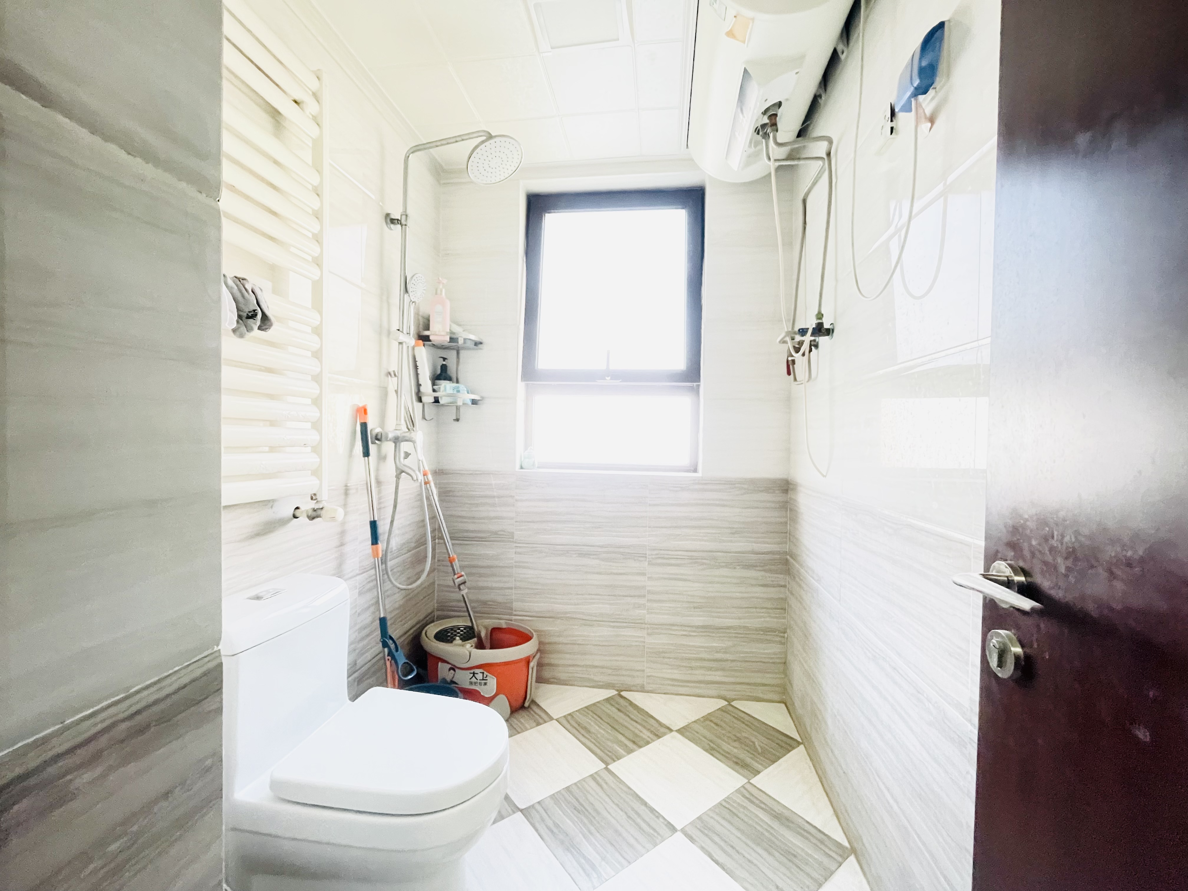 银丰唐郡荷花园