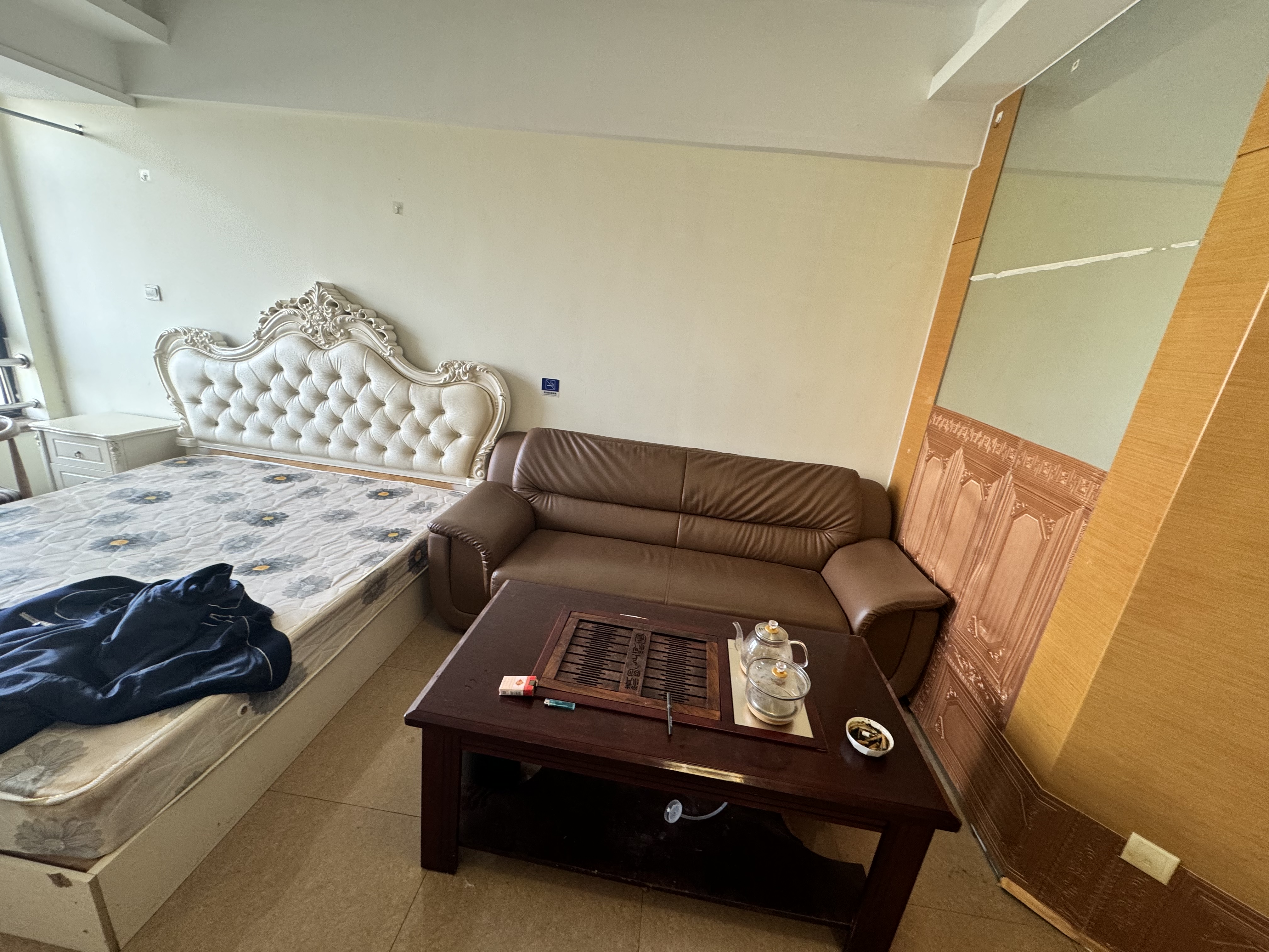 南益名泉春晓公寓