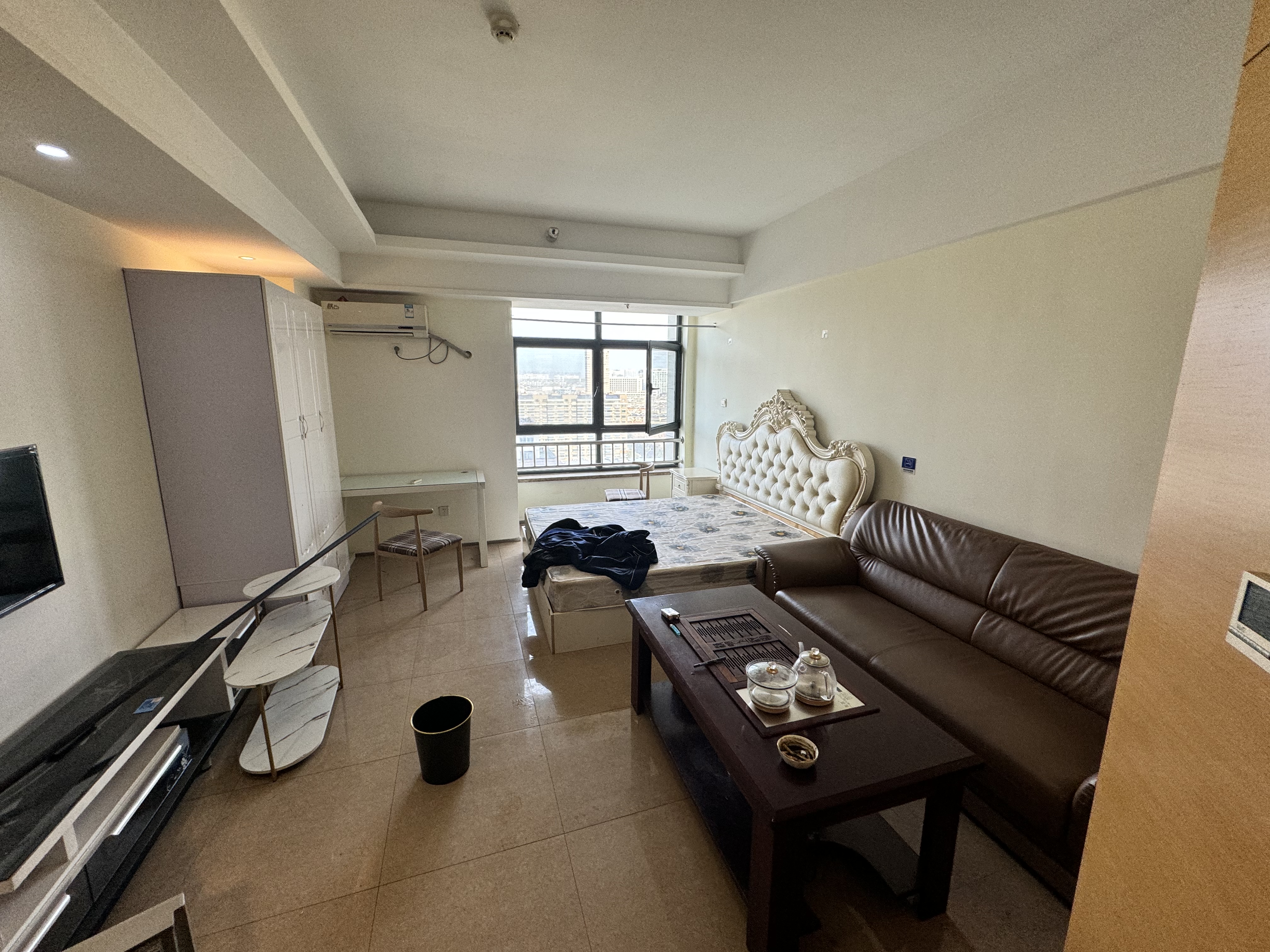 南益名泉春晓公寓