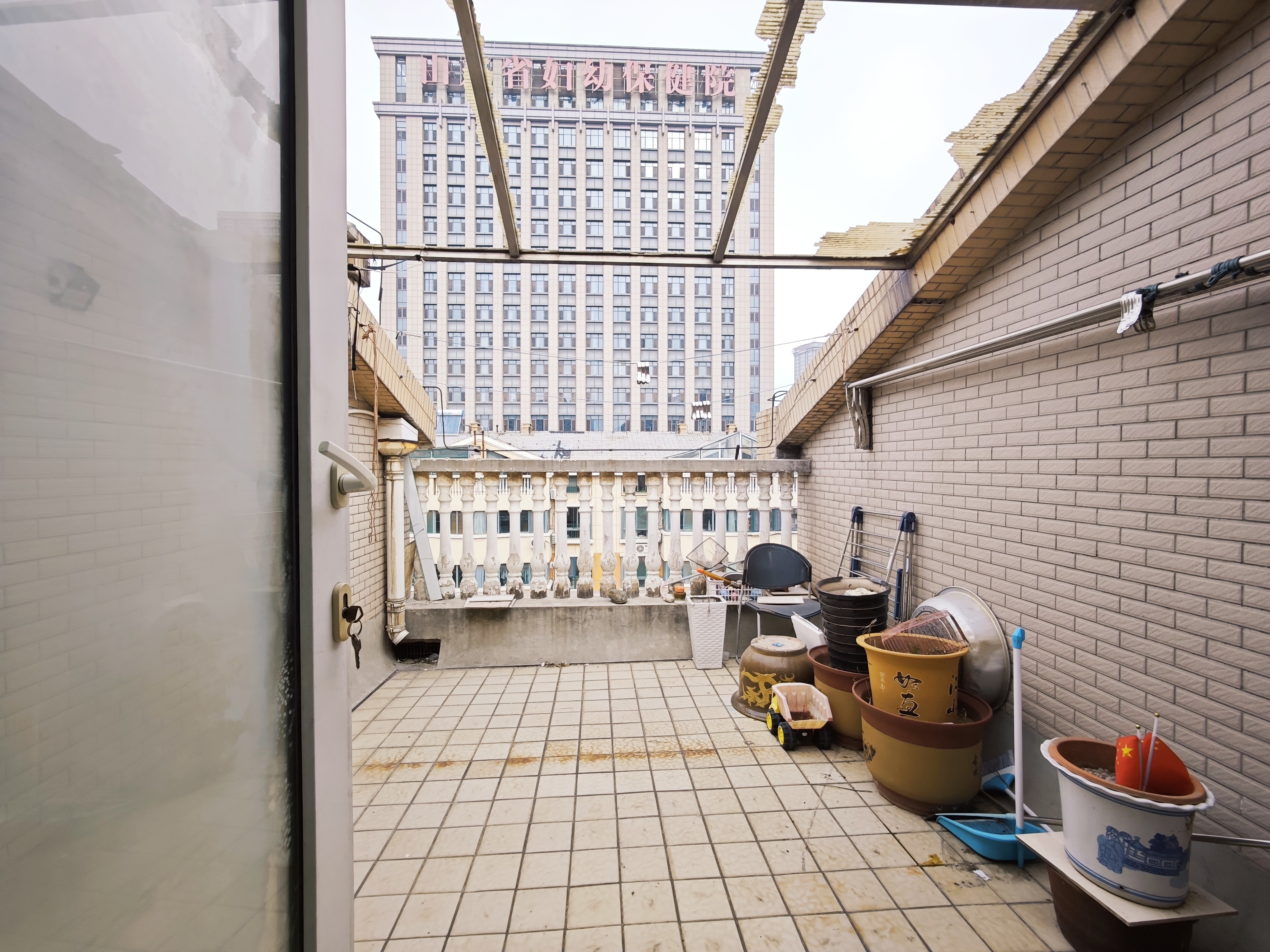 正大城市花园一期