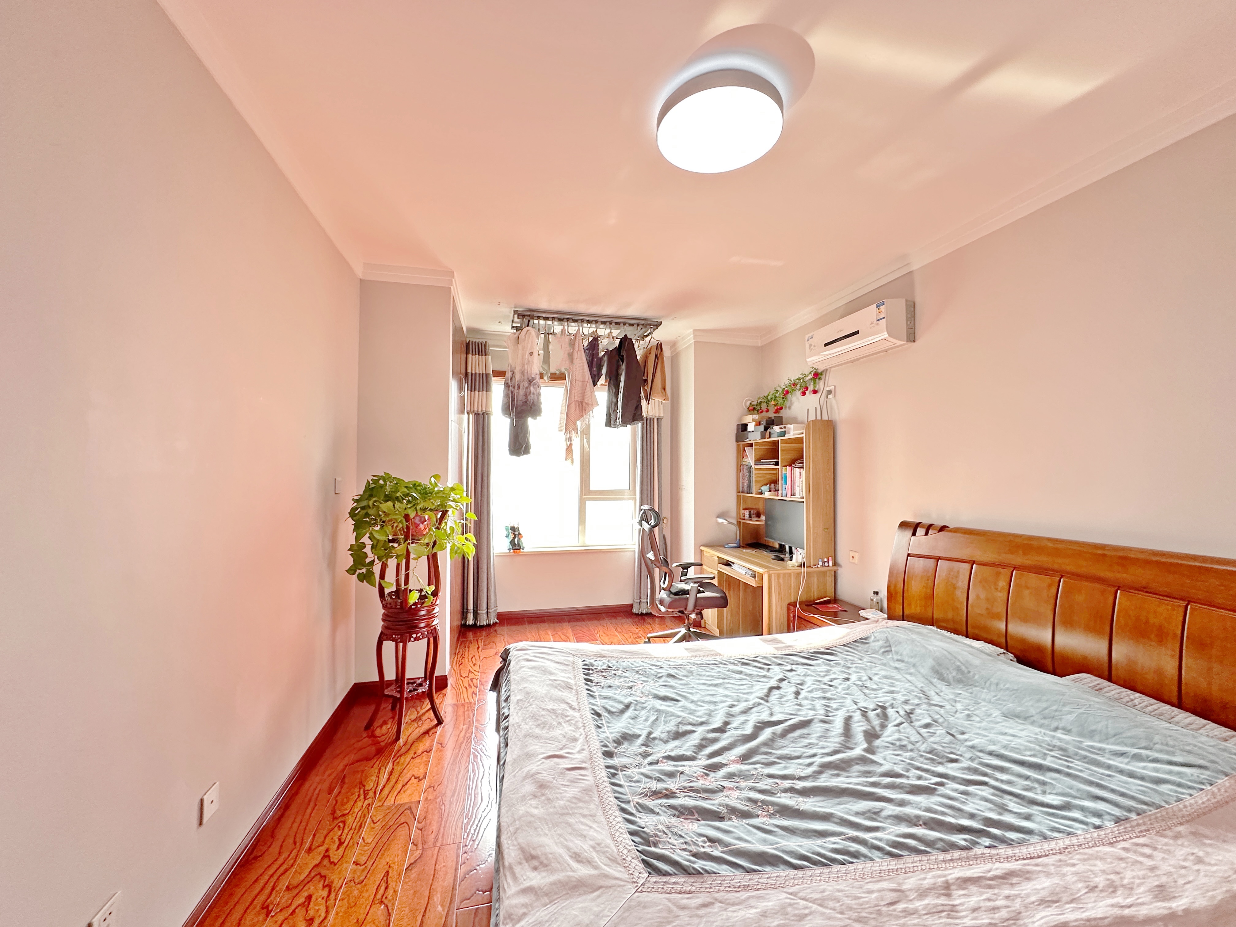 绿地新里卢浮公馆