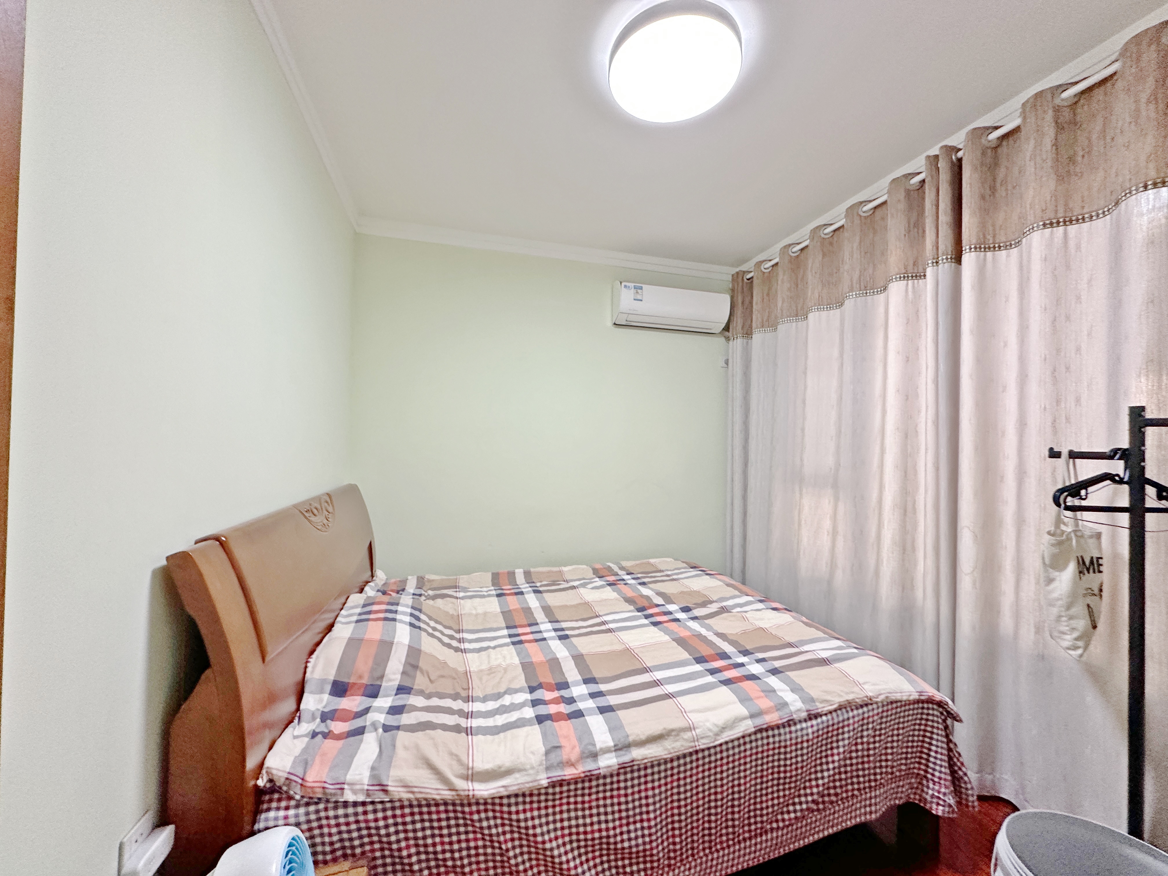 绿地新里卢浮公馆