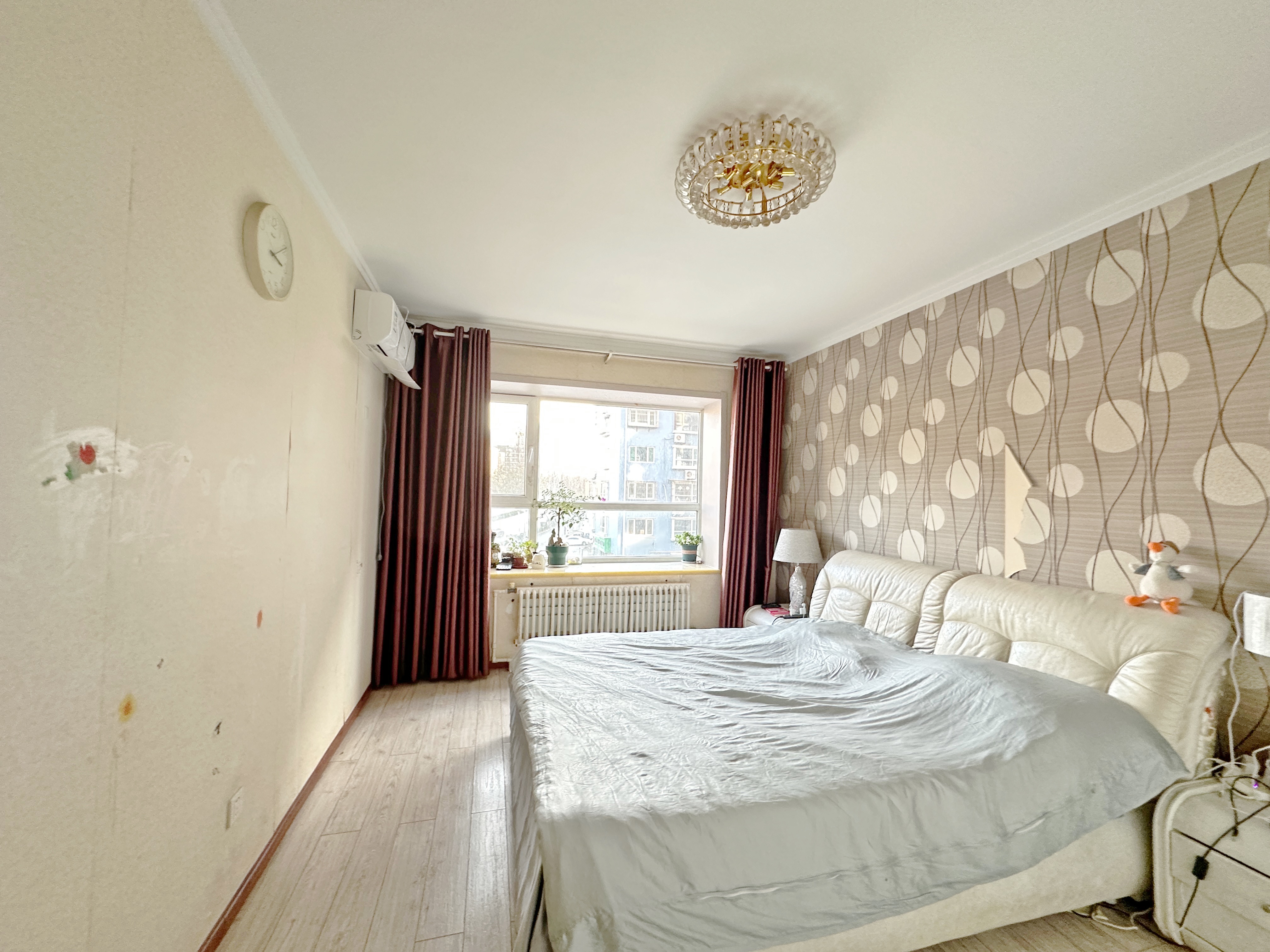 卧龙花园龙泰苑