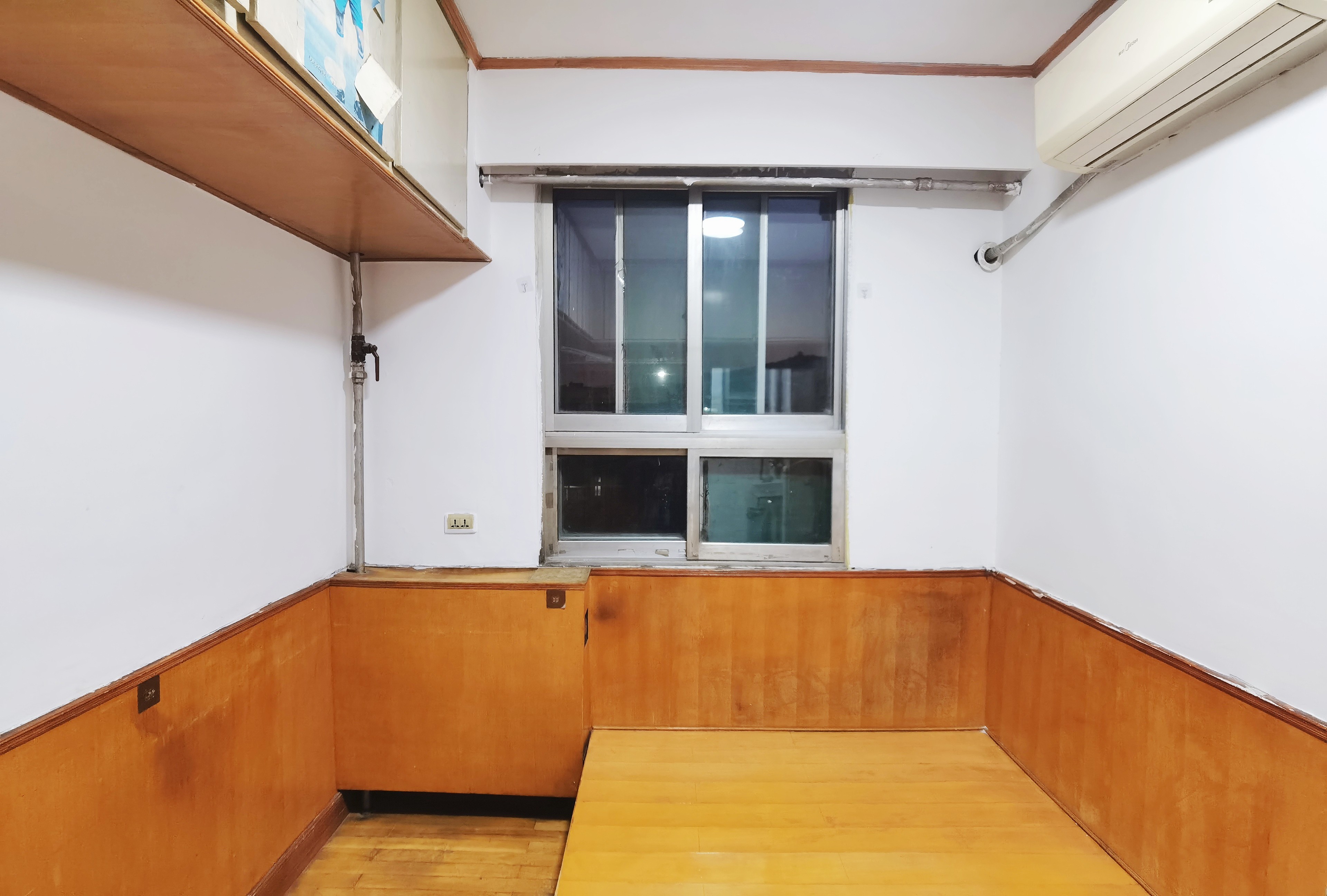 经八路单位宿舍