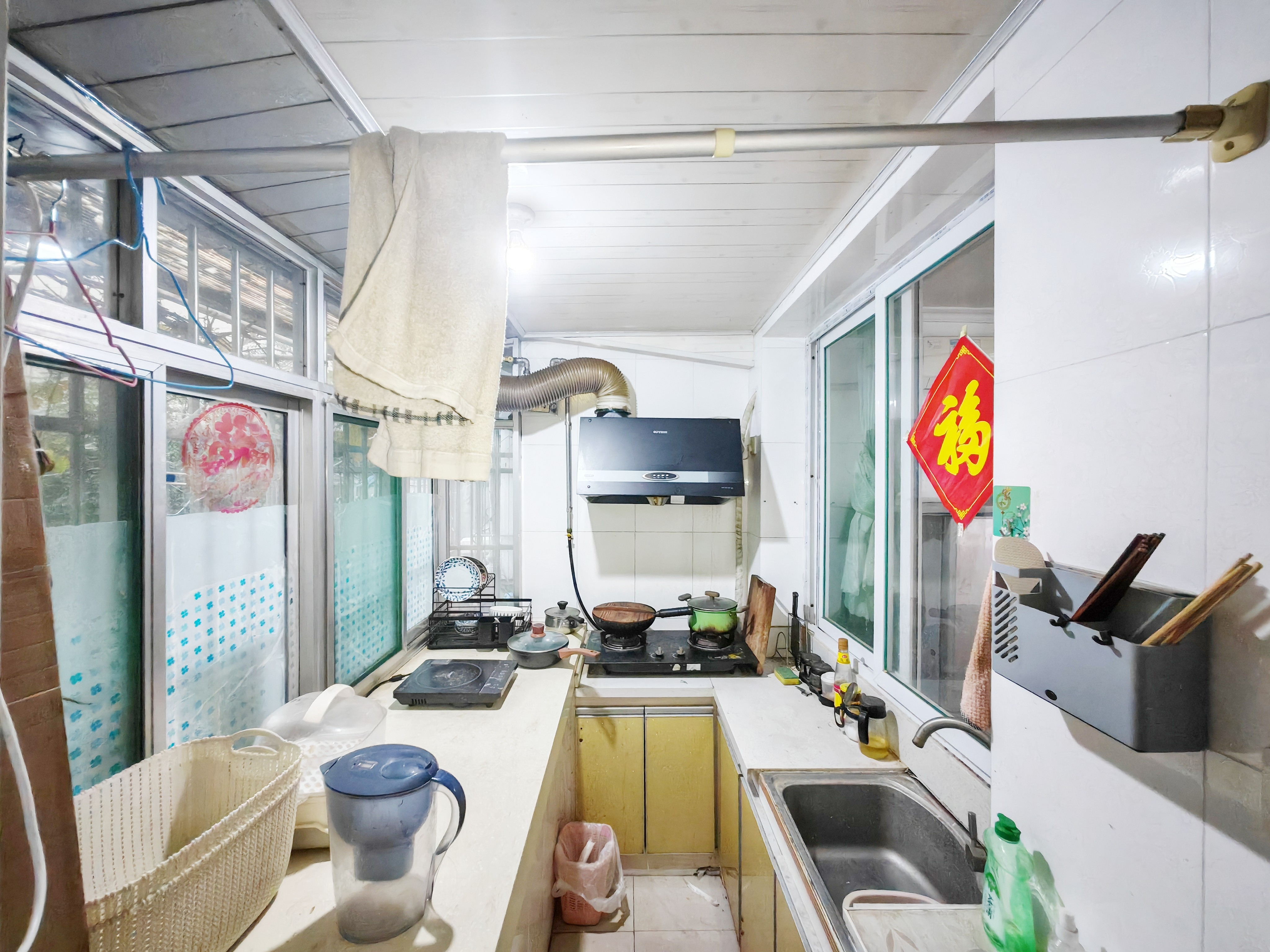 南券门巷小区(趵突泉南路16号)