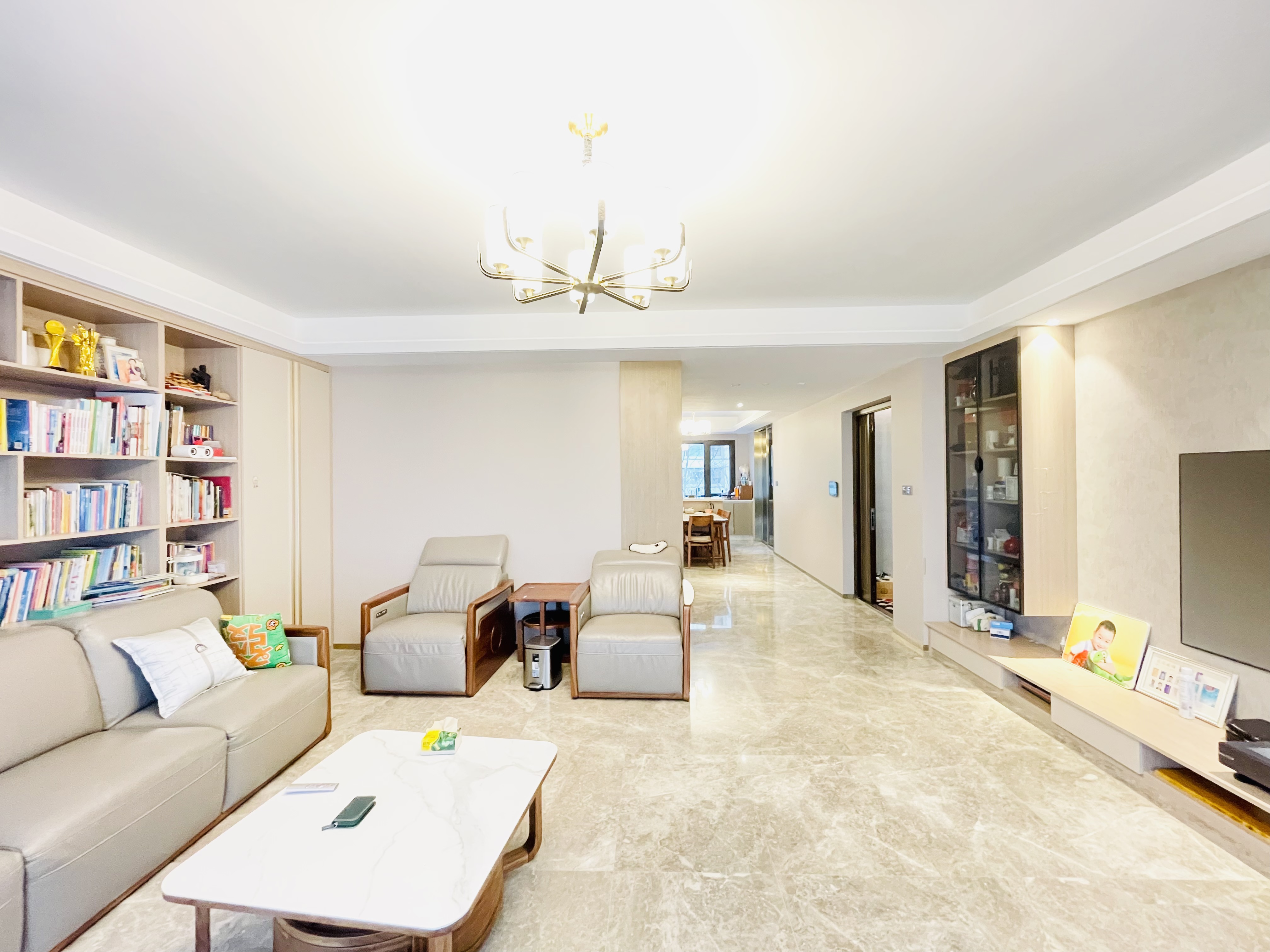  奥体金茂府 南北