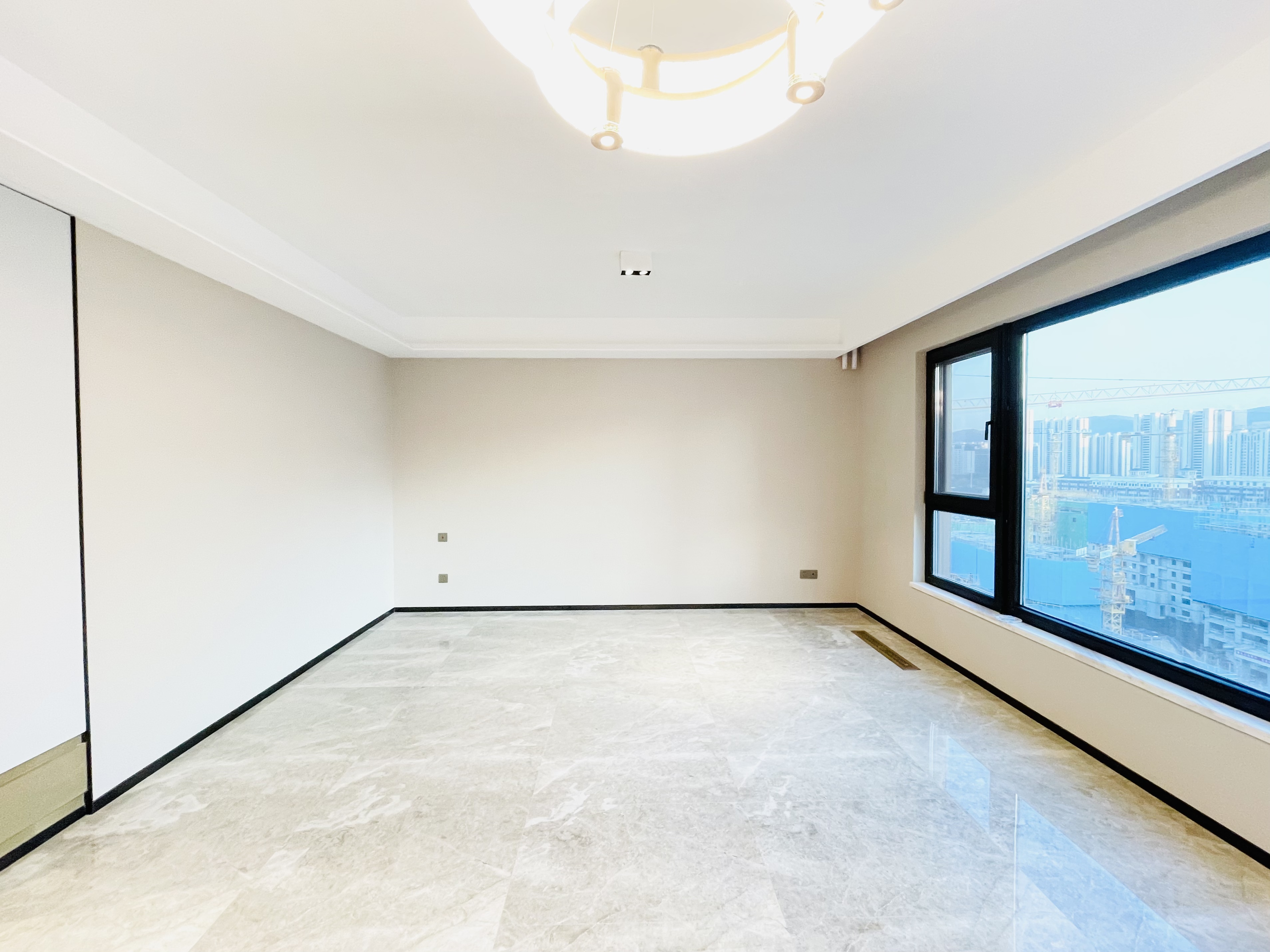  奥体金茂府 南北