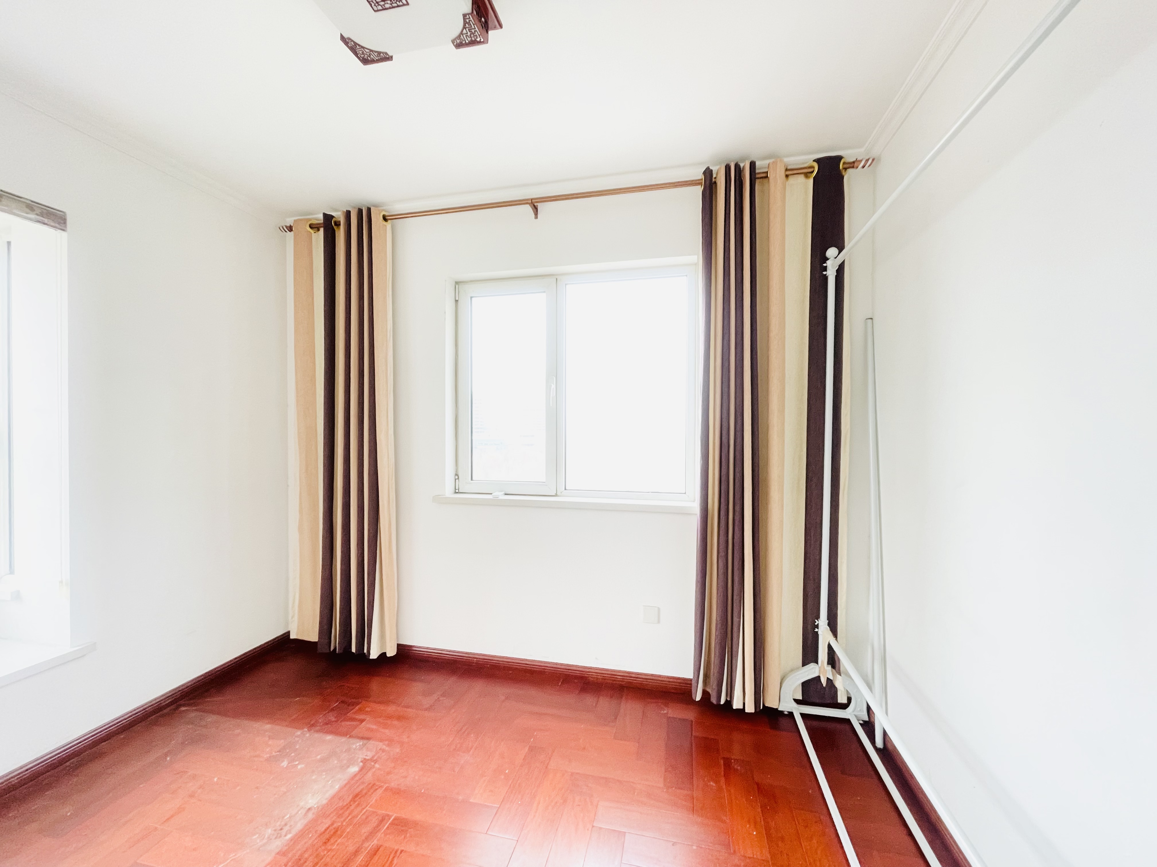 银丰唐郡紫薇园