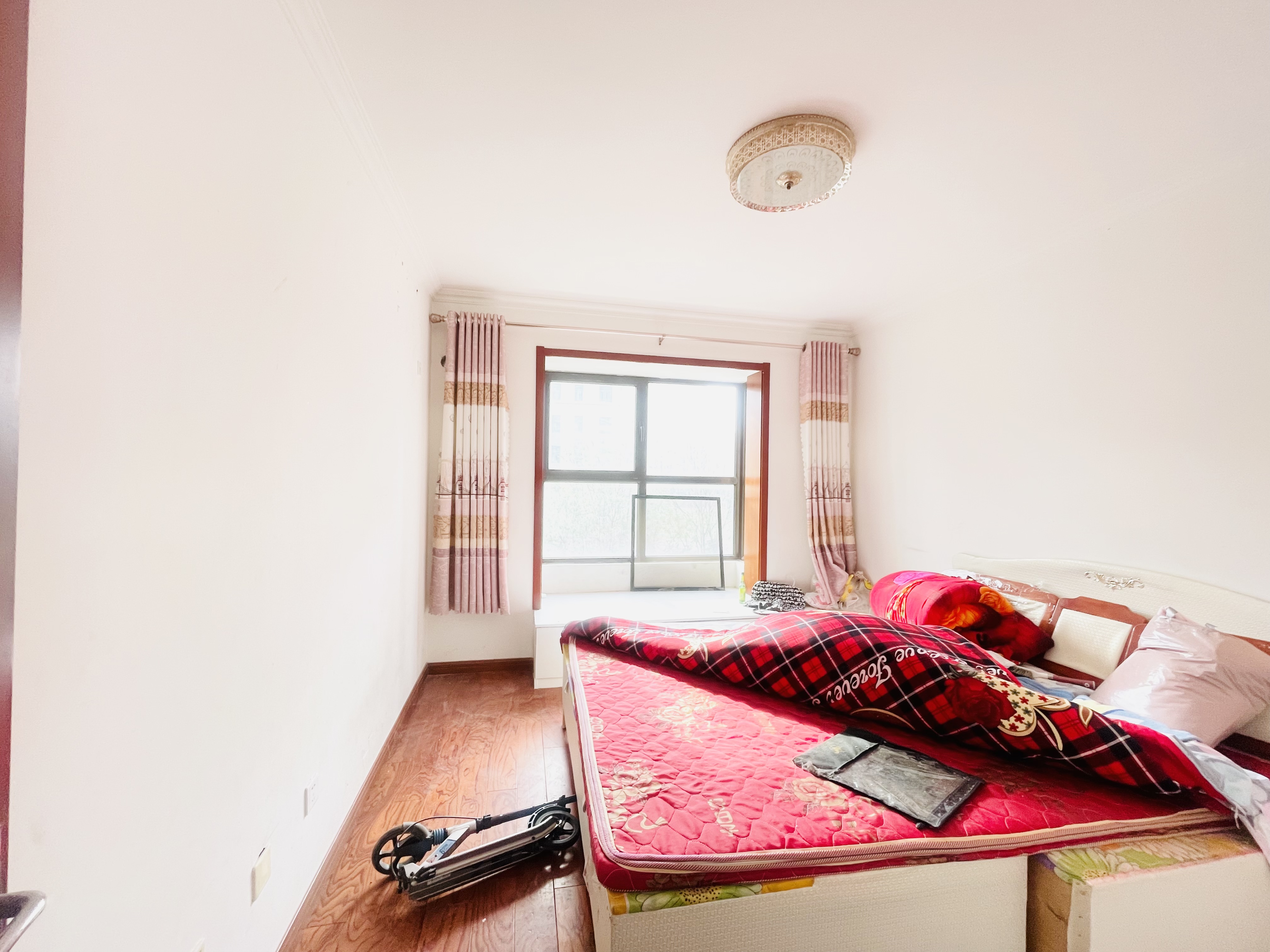 银丰唐郡荷花园